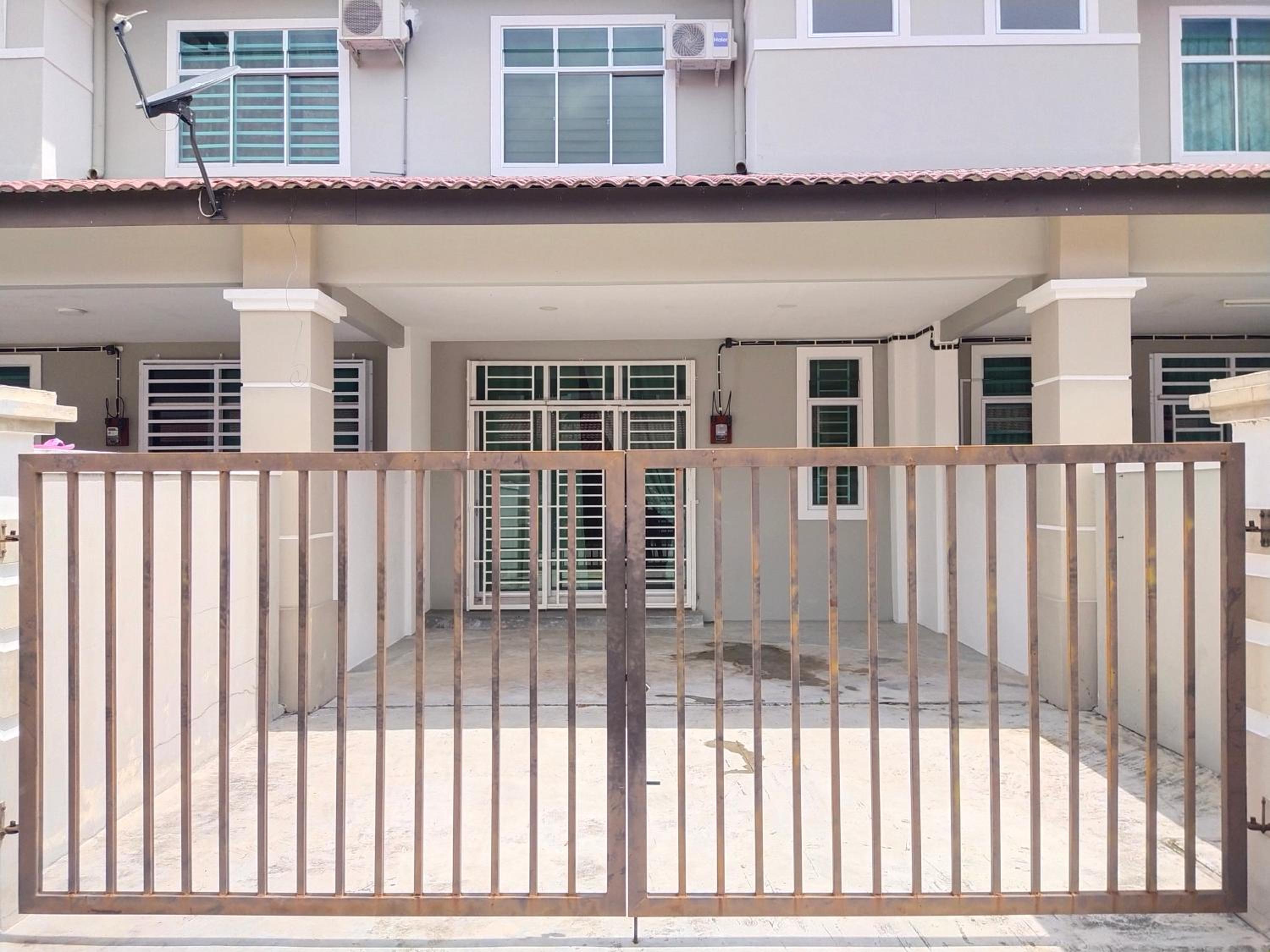 Axaida Homestay Parit Jawa photo 8