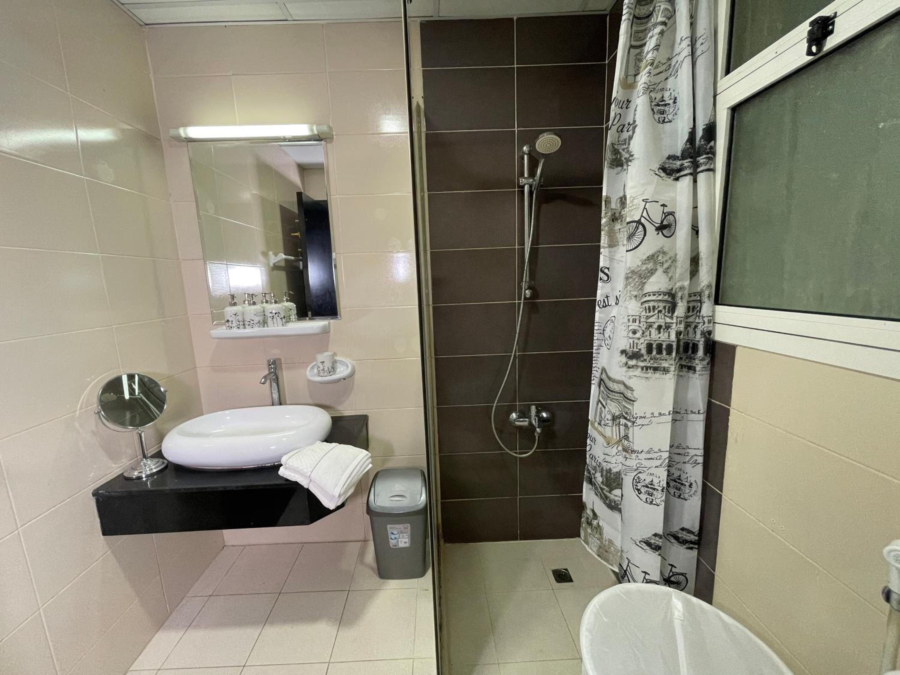 Luxury Studio Apartment Close to JBR Beach&Yacht Club&Metro-Available Airport Shuttle