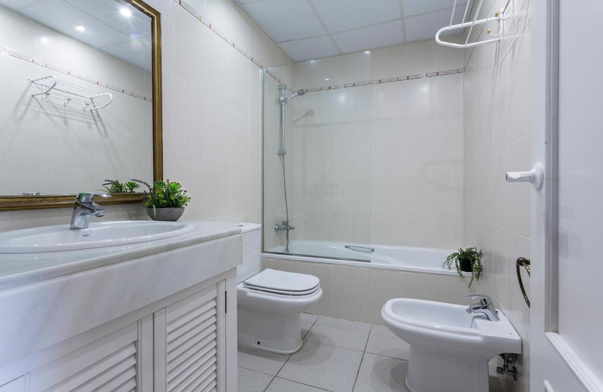 5 Rooms 4 baños Acceso Playa 2 Free Parking view 4