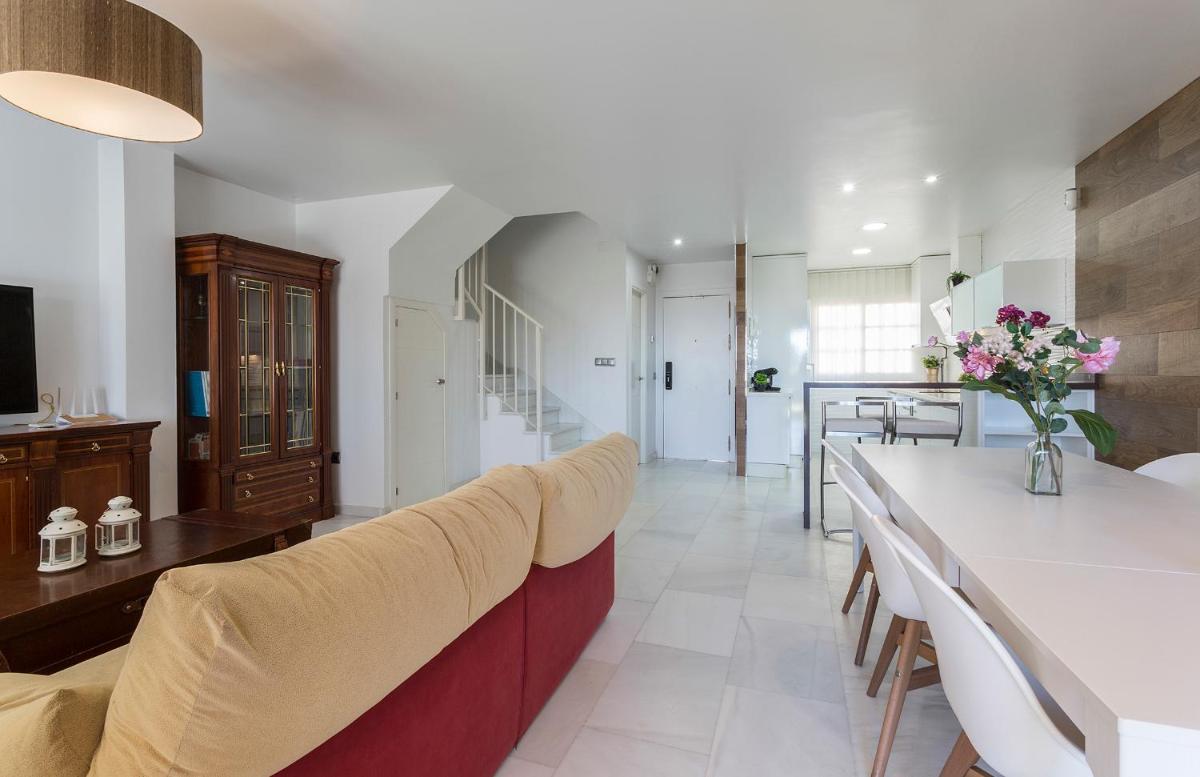 5 Rooms 4 baños Acceso Playa 2 Free Parking view 3