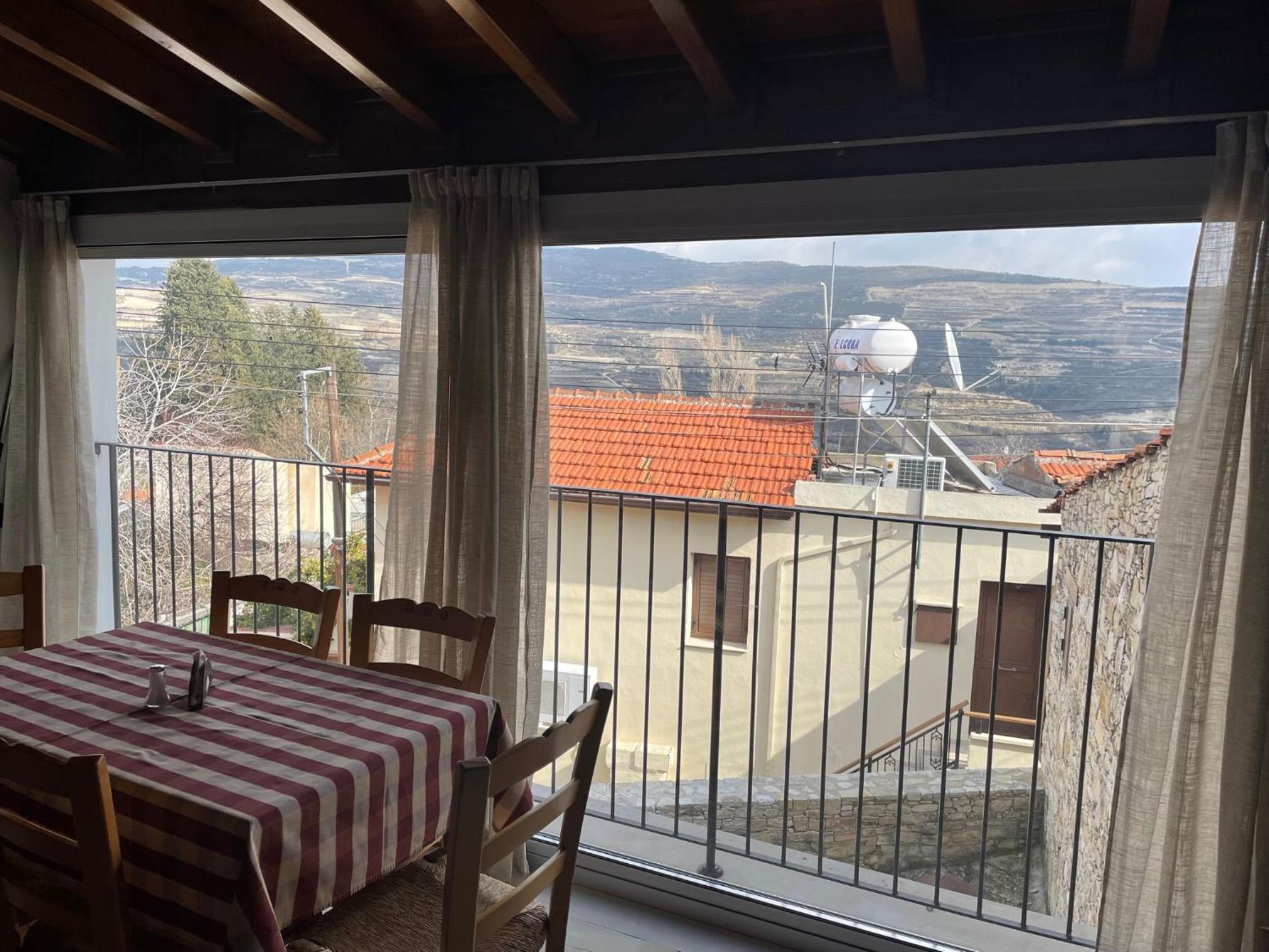 Omodos Katoi Holiday Homes