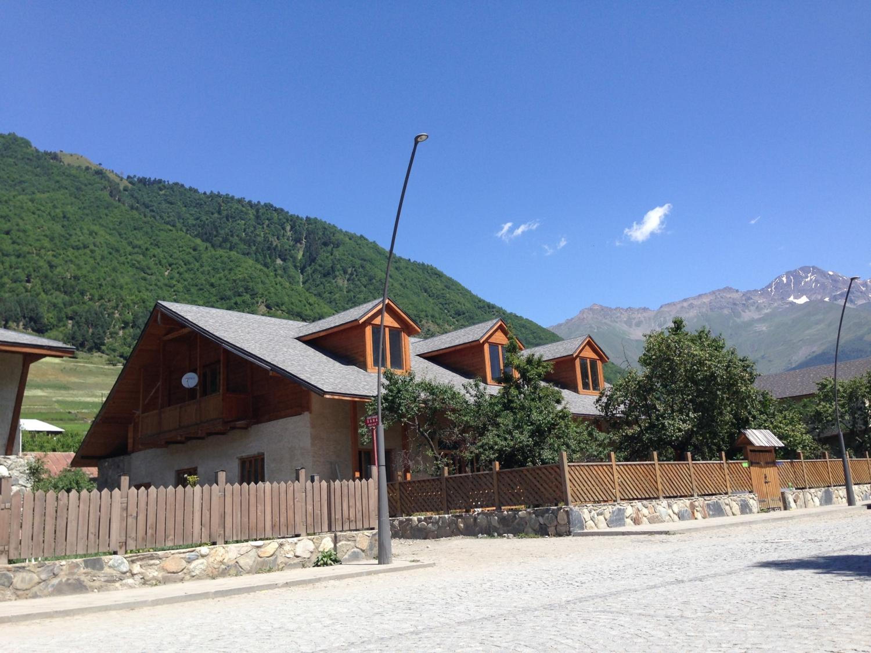 Photo 19