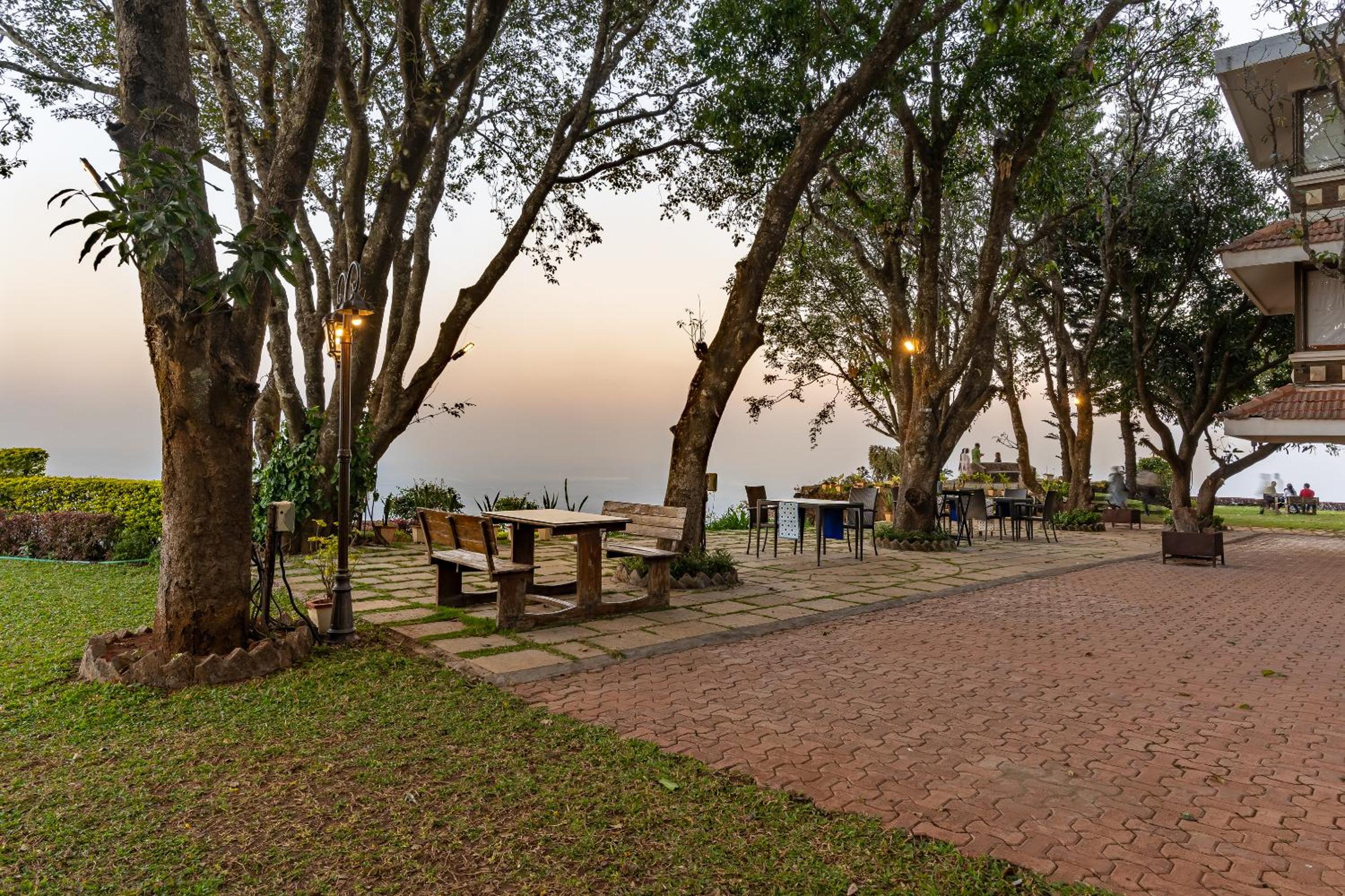 Valley View Grand Hotel & Resort, Panhala - Premium Resort in Panhala
