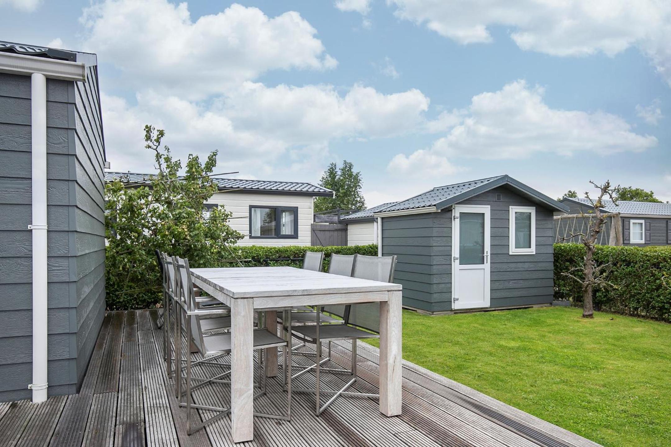 Luxe Chalet Jara JS17 Oostkapelle view 5