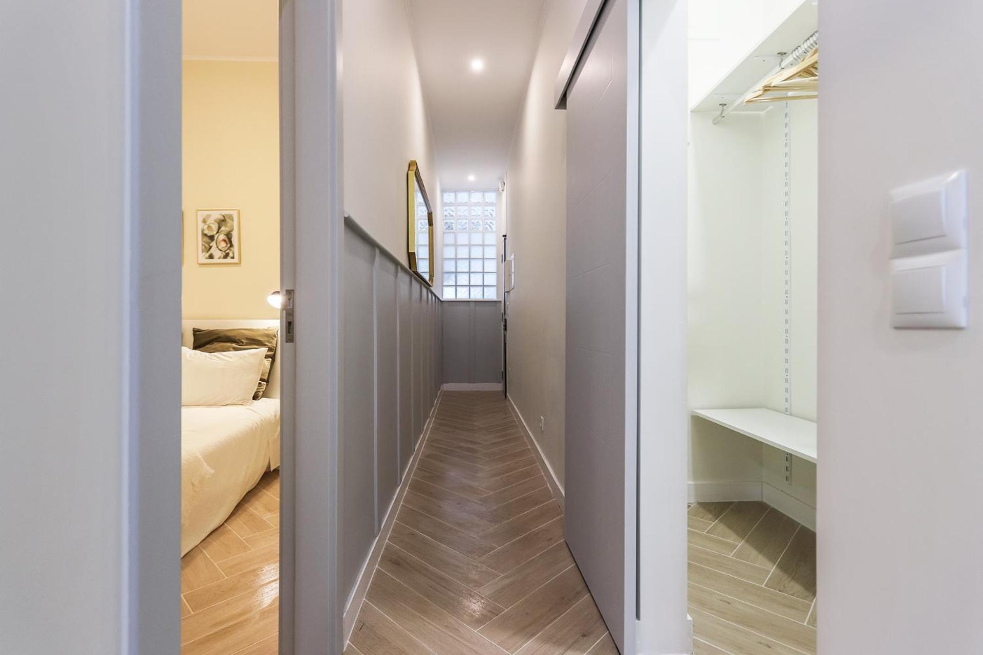 Vita Portucale ! Lisbon Design Apartment with Terrace
