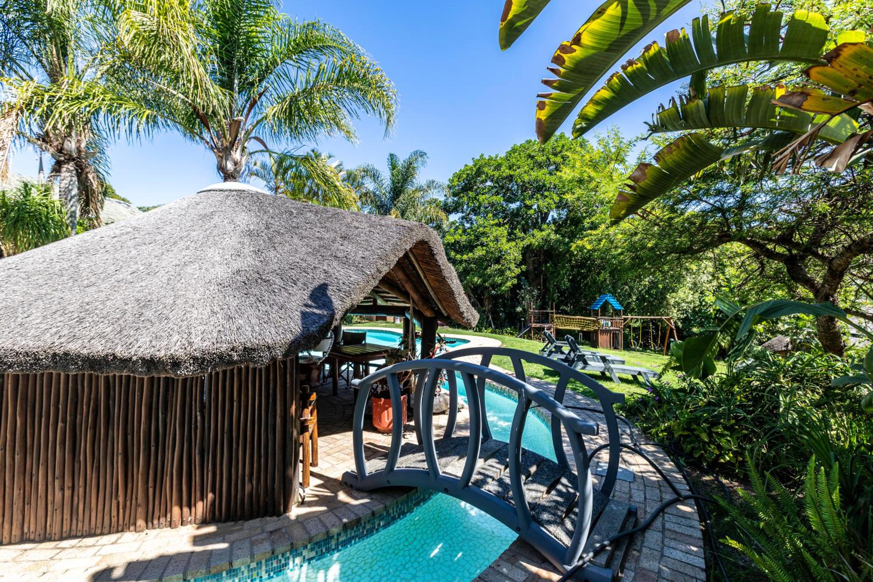 Fish Eagle Manor