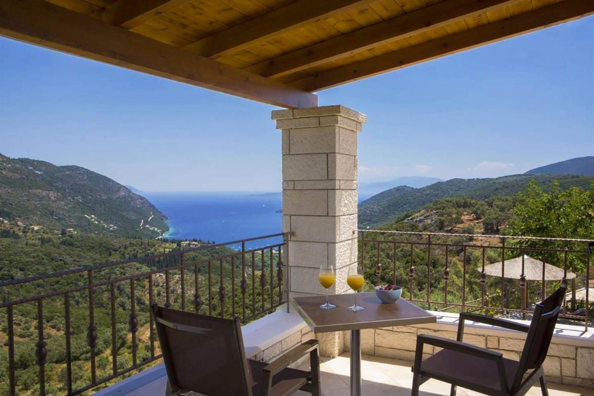 Athina Villas photo 4