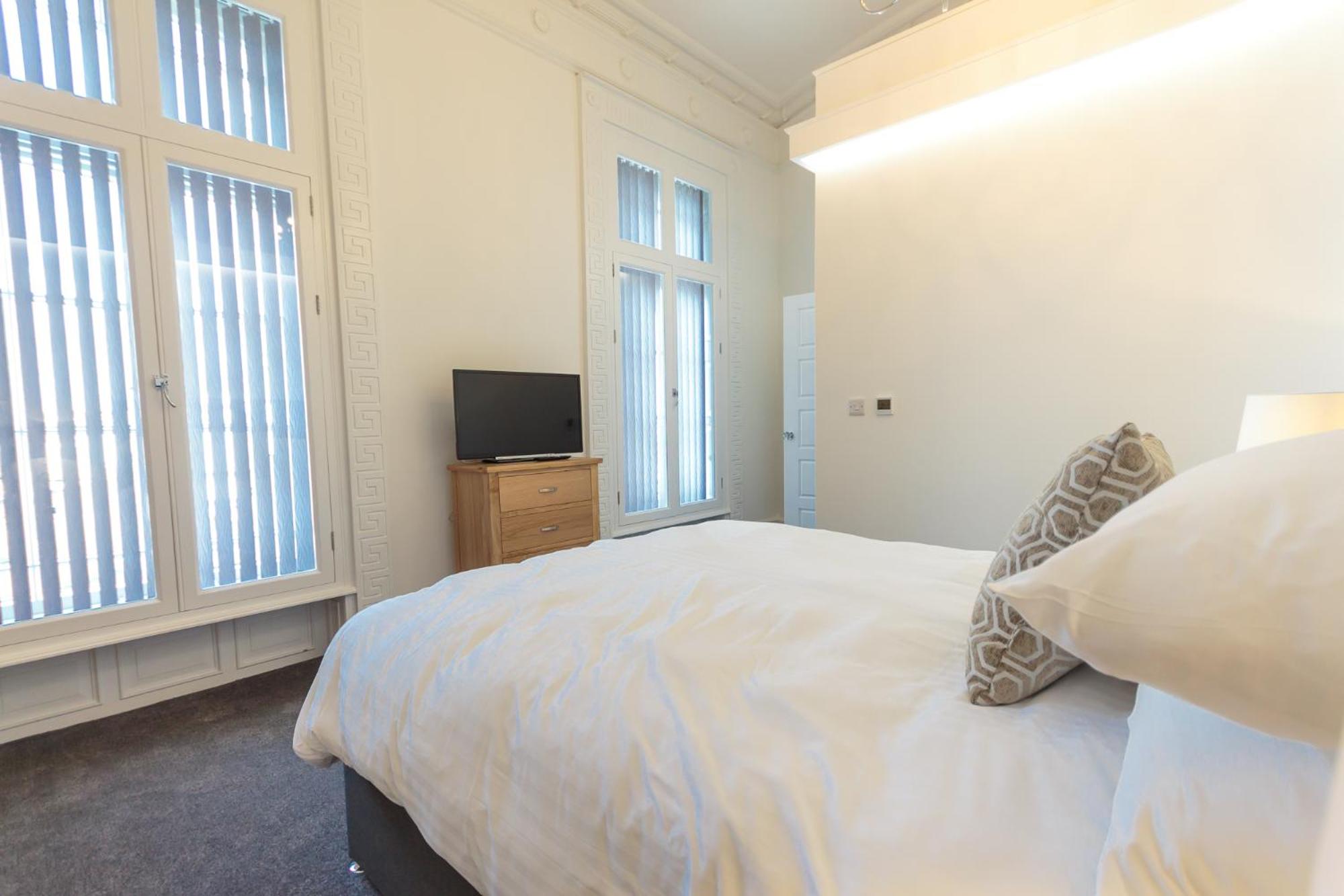 The Windsor Suite