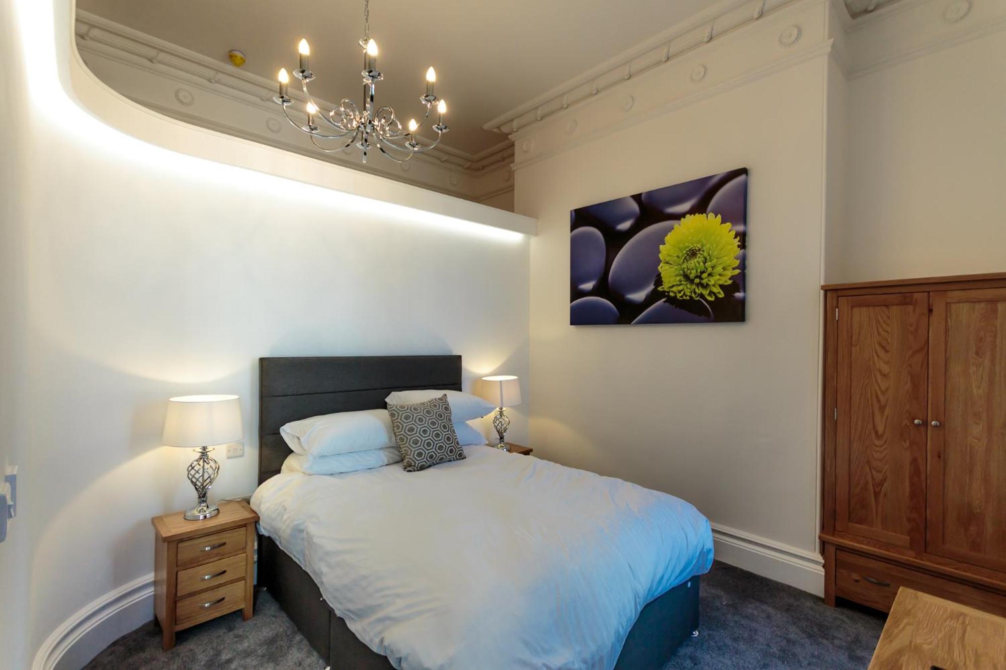 The Windsor Suite
