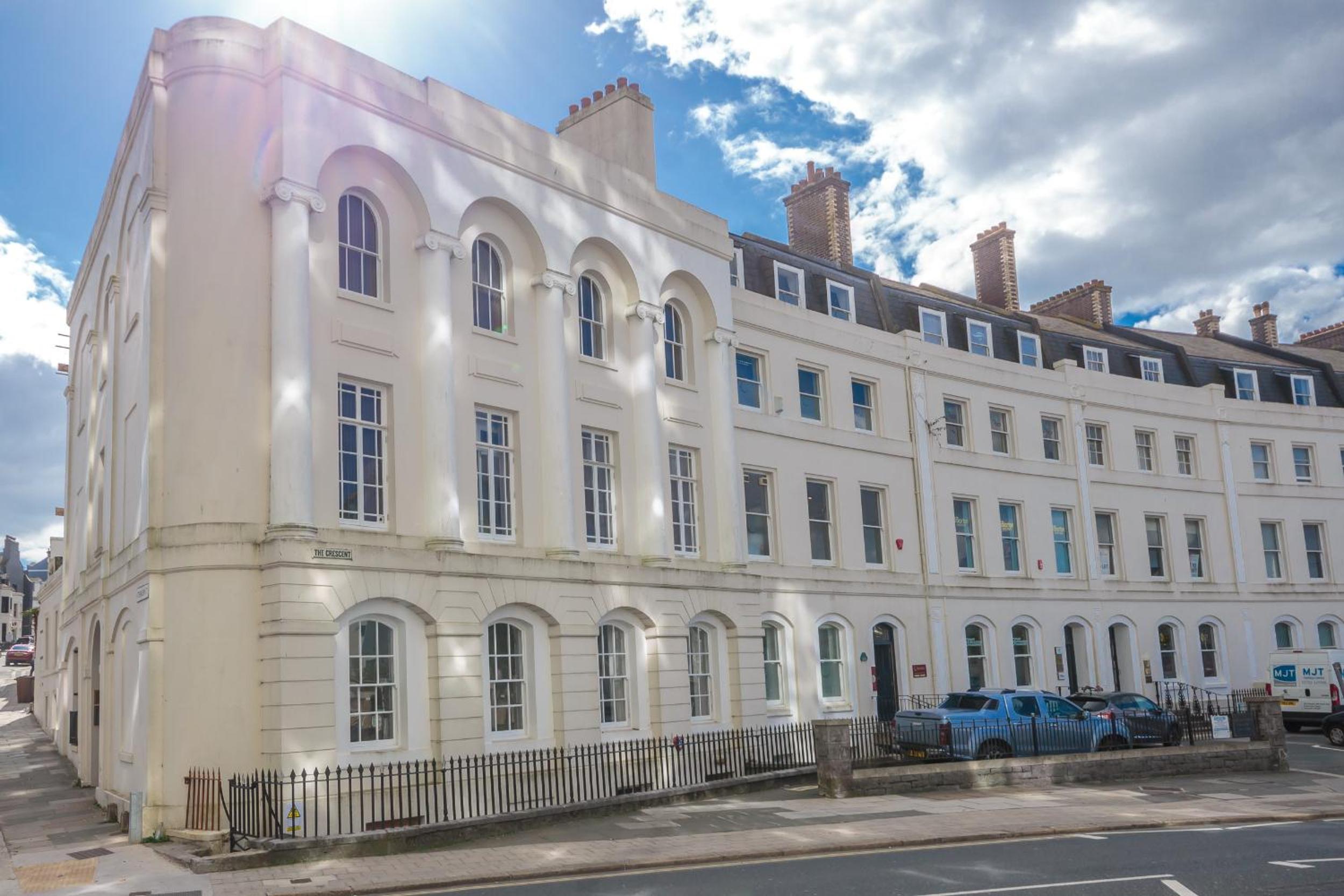 Hotel The Windsor Suite - Image 1