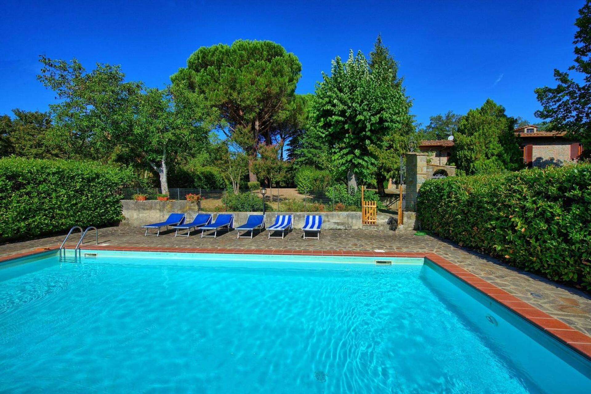 Casale Ambra by PosarelliVillas
