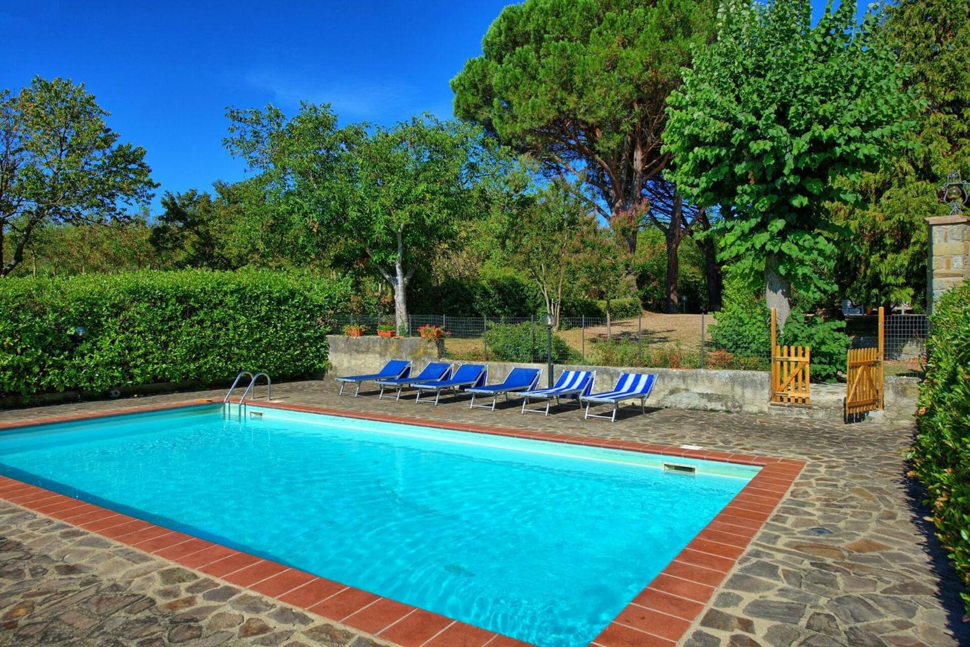 Casale Ambra by PosarelliVillas