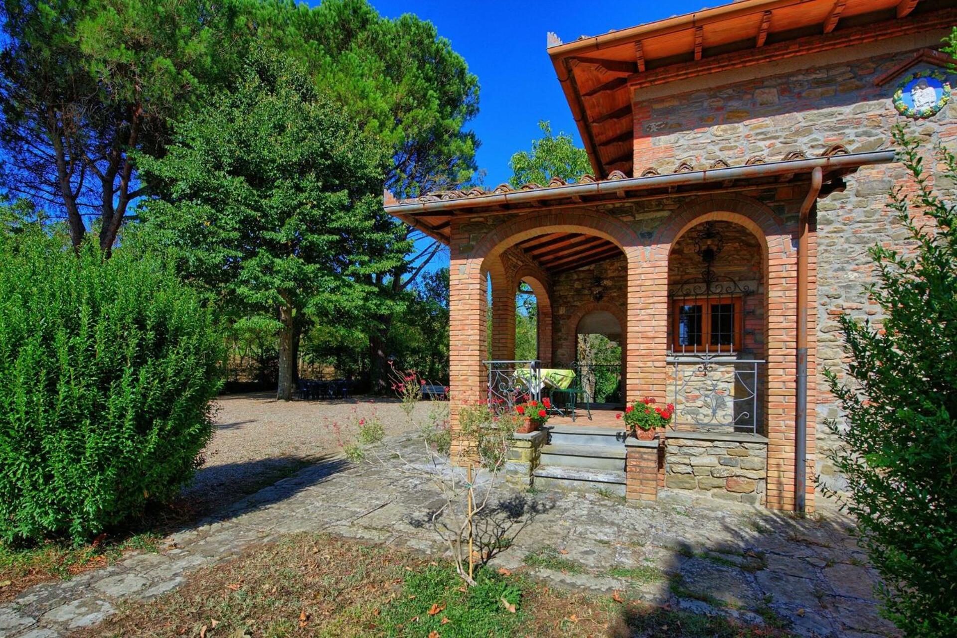 Casale Ambra by PosarelliVillas