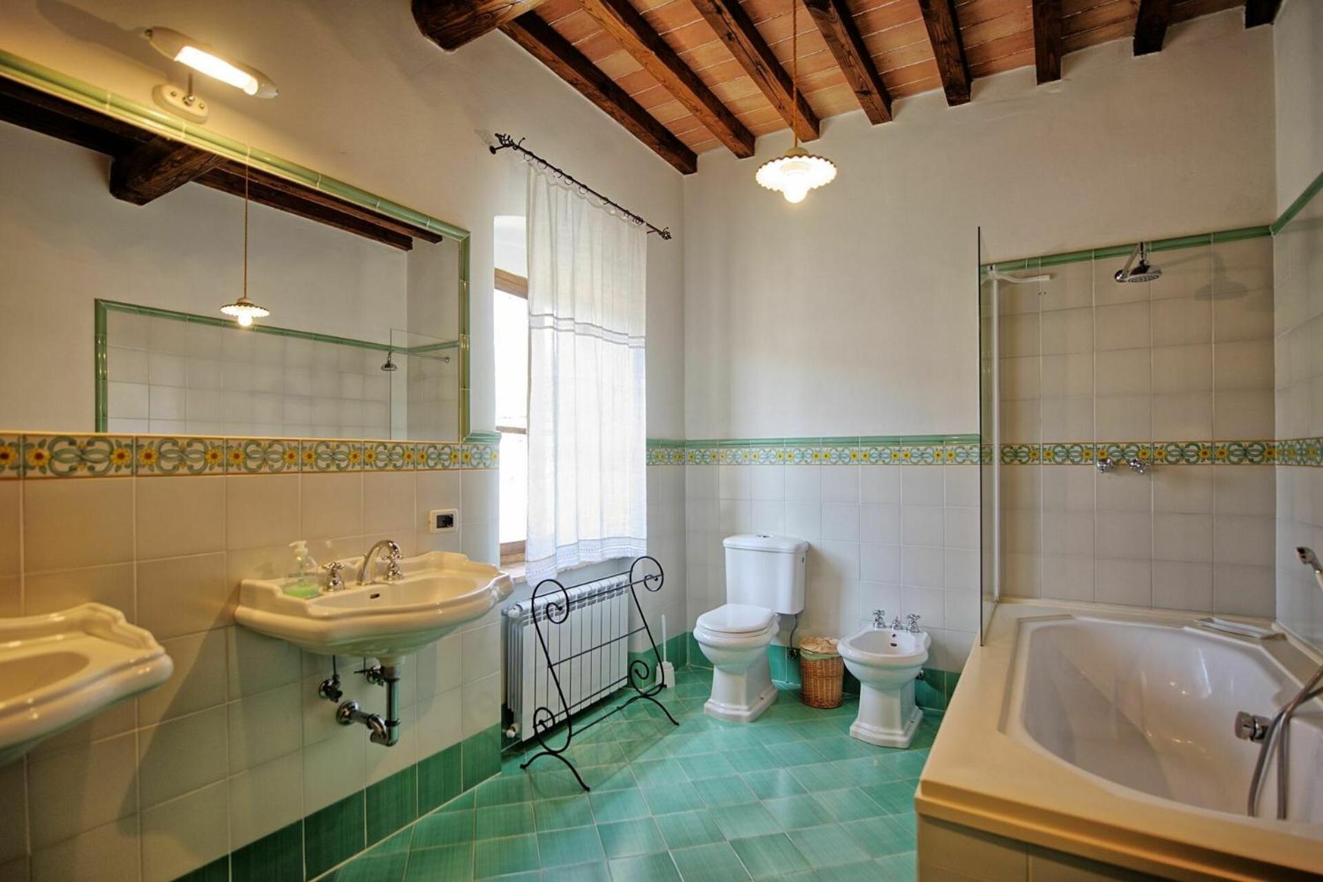 Villa Capolona by PosarelliVillas