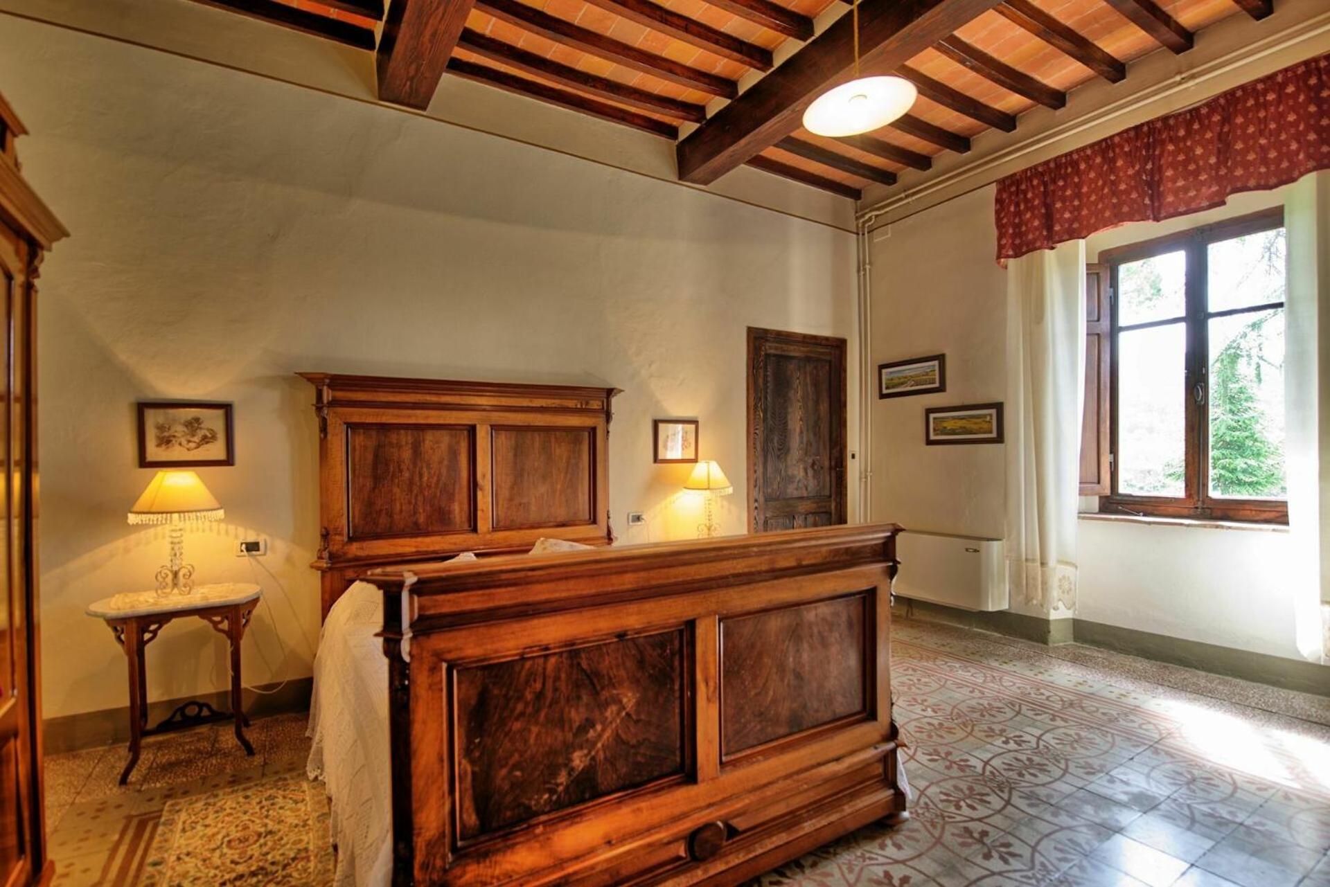 Villa Capolona by PosarelliVillas