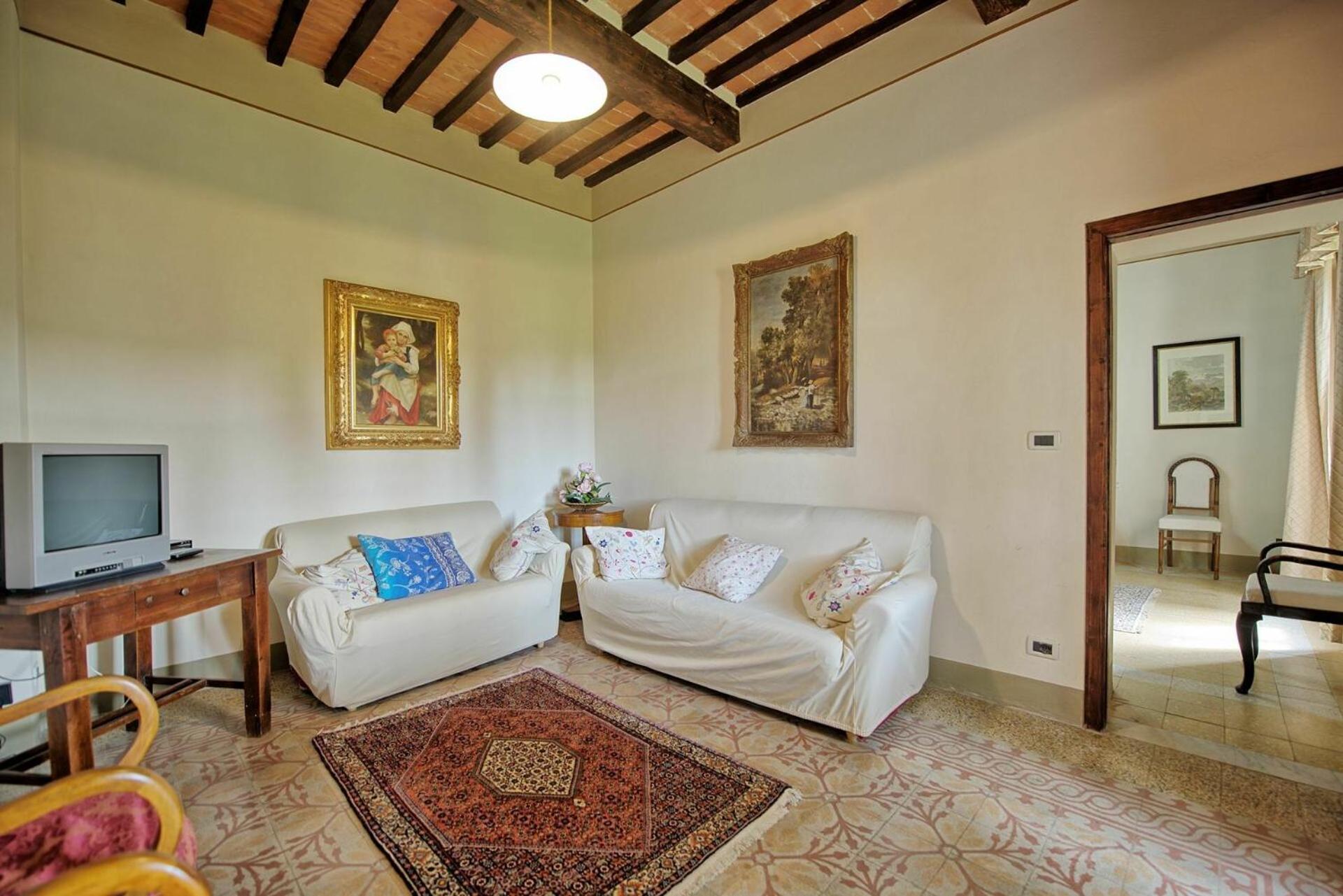 Villa Capolona by PosarelliVillas