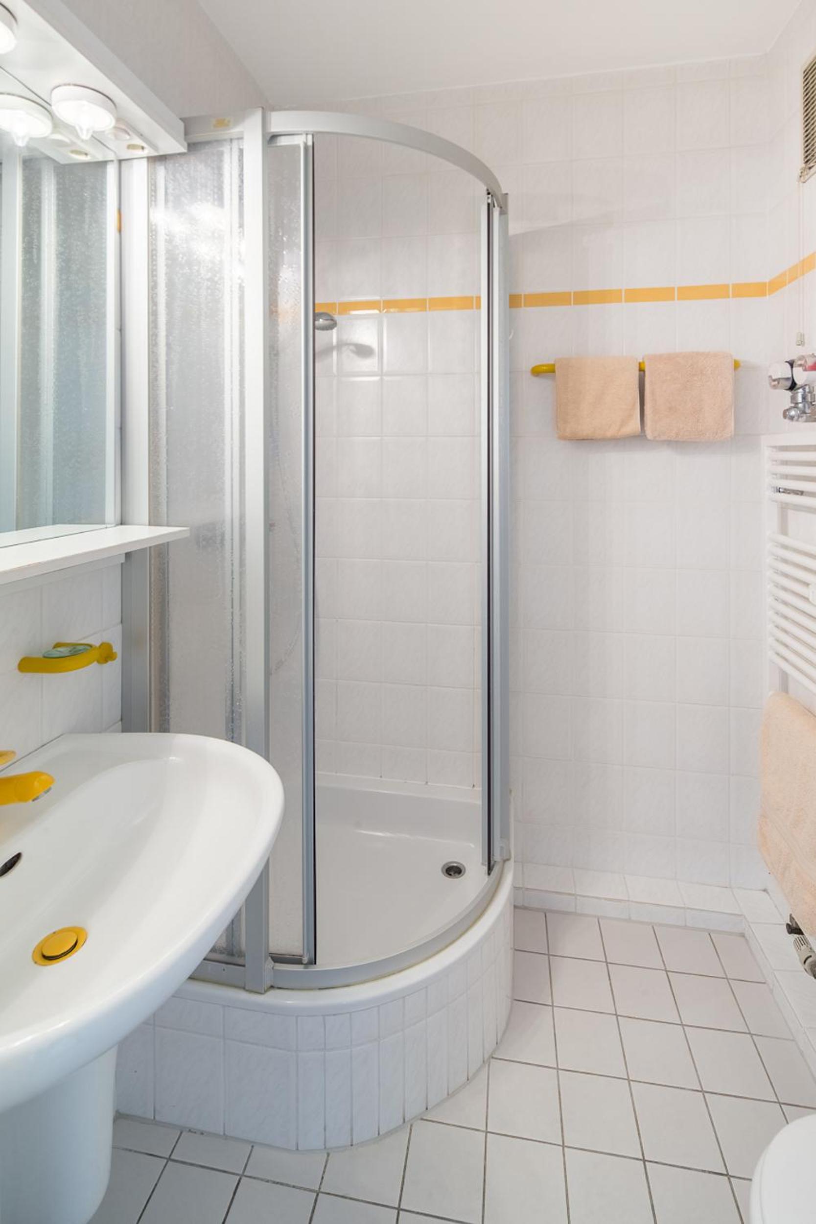 Haus Iderhoff Appartment 17 en Norderney — bathroom
