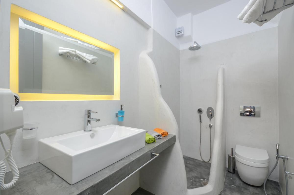 Naxian Althea photo 3