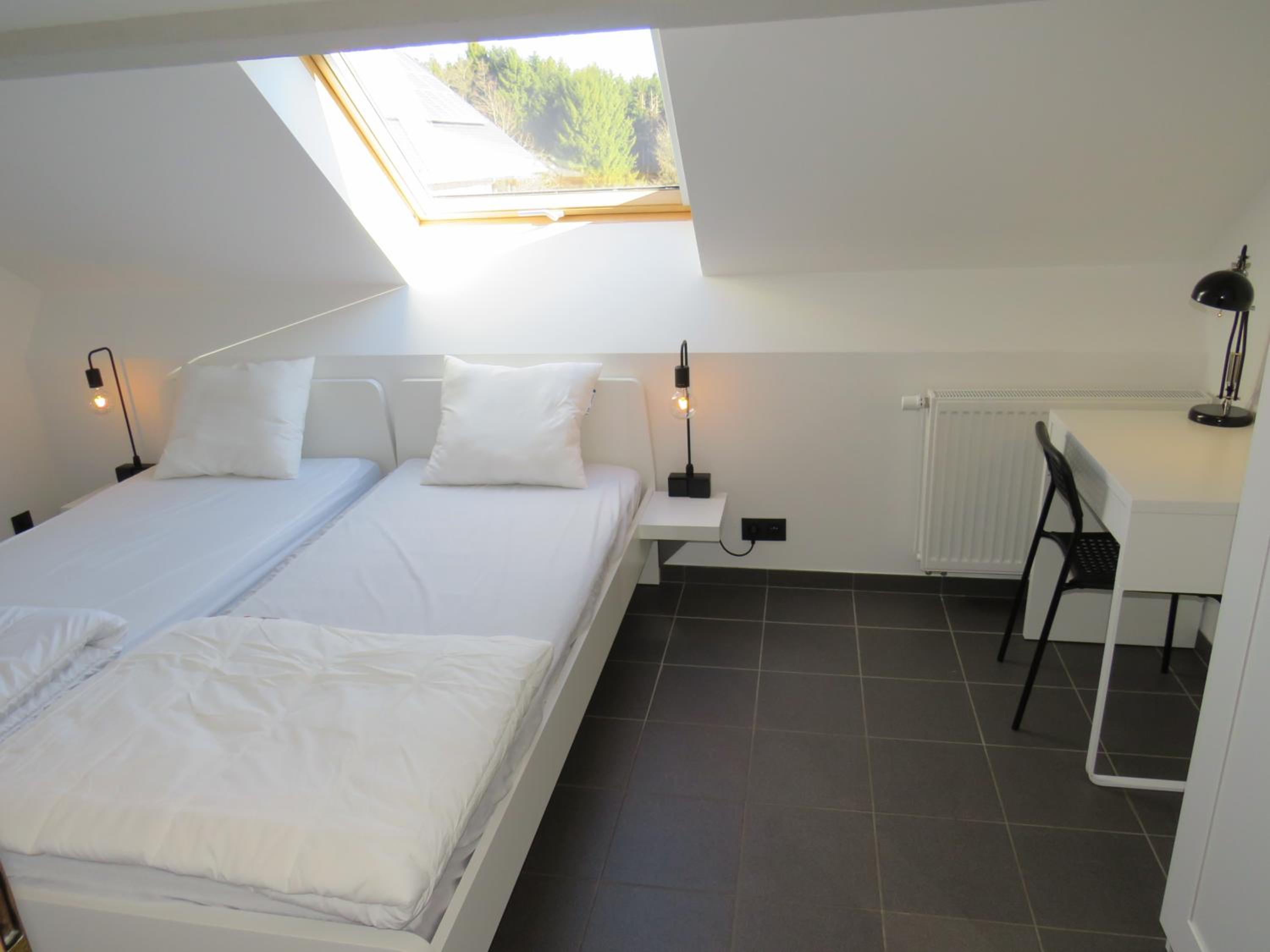 Sixine House, long weekend special