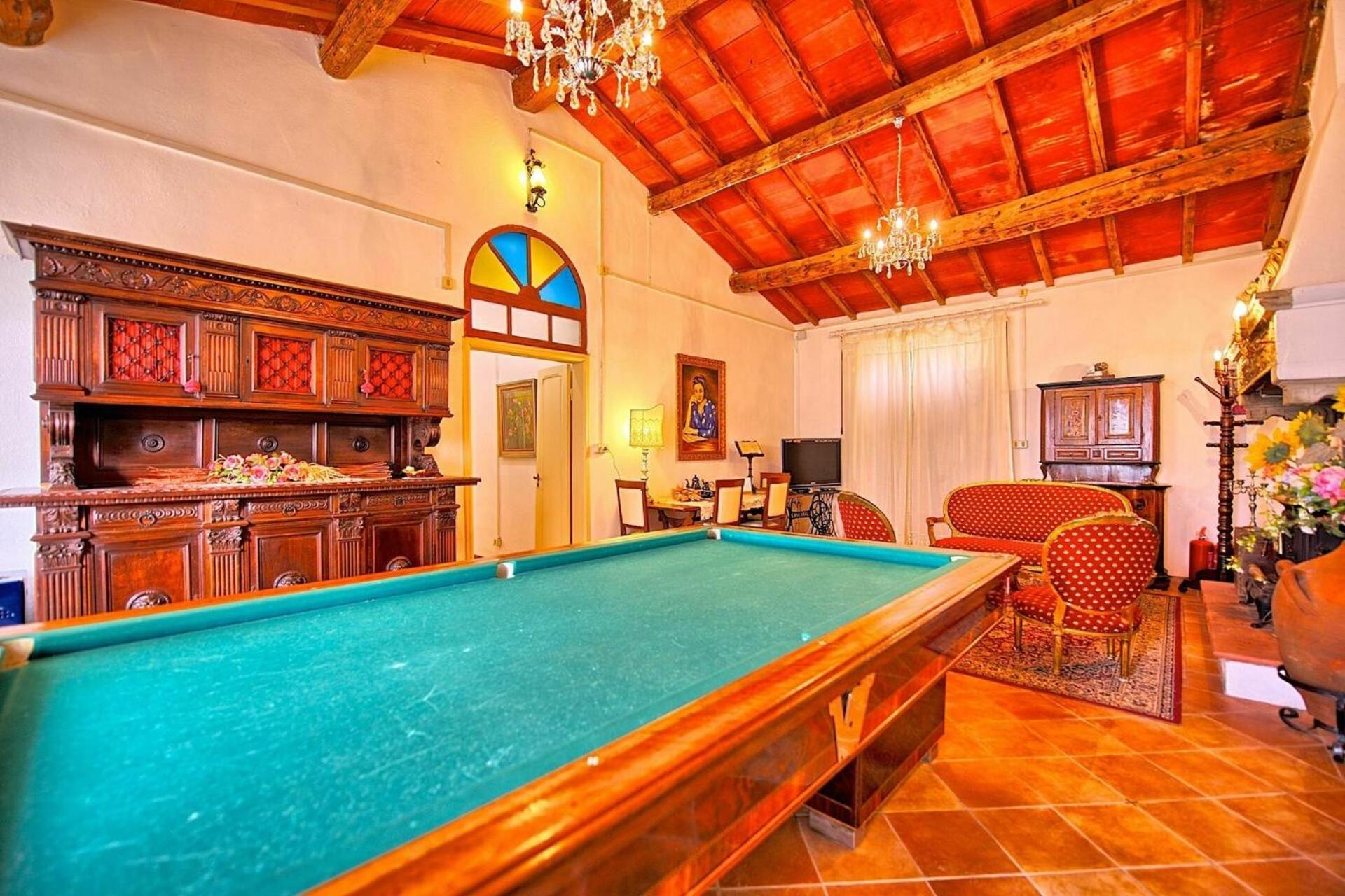 Villa Luciano by PosarelliVillas