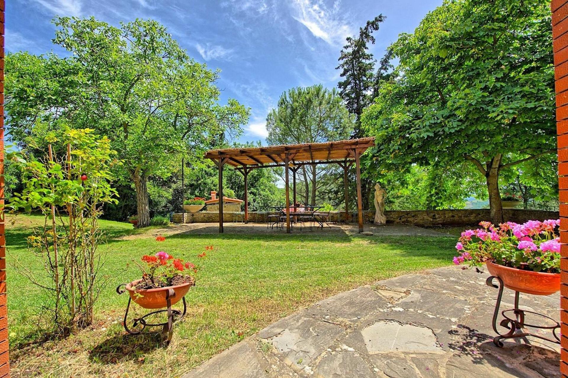 Villa Luciano by PosarelliVillas