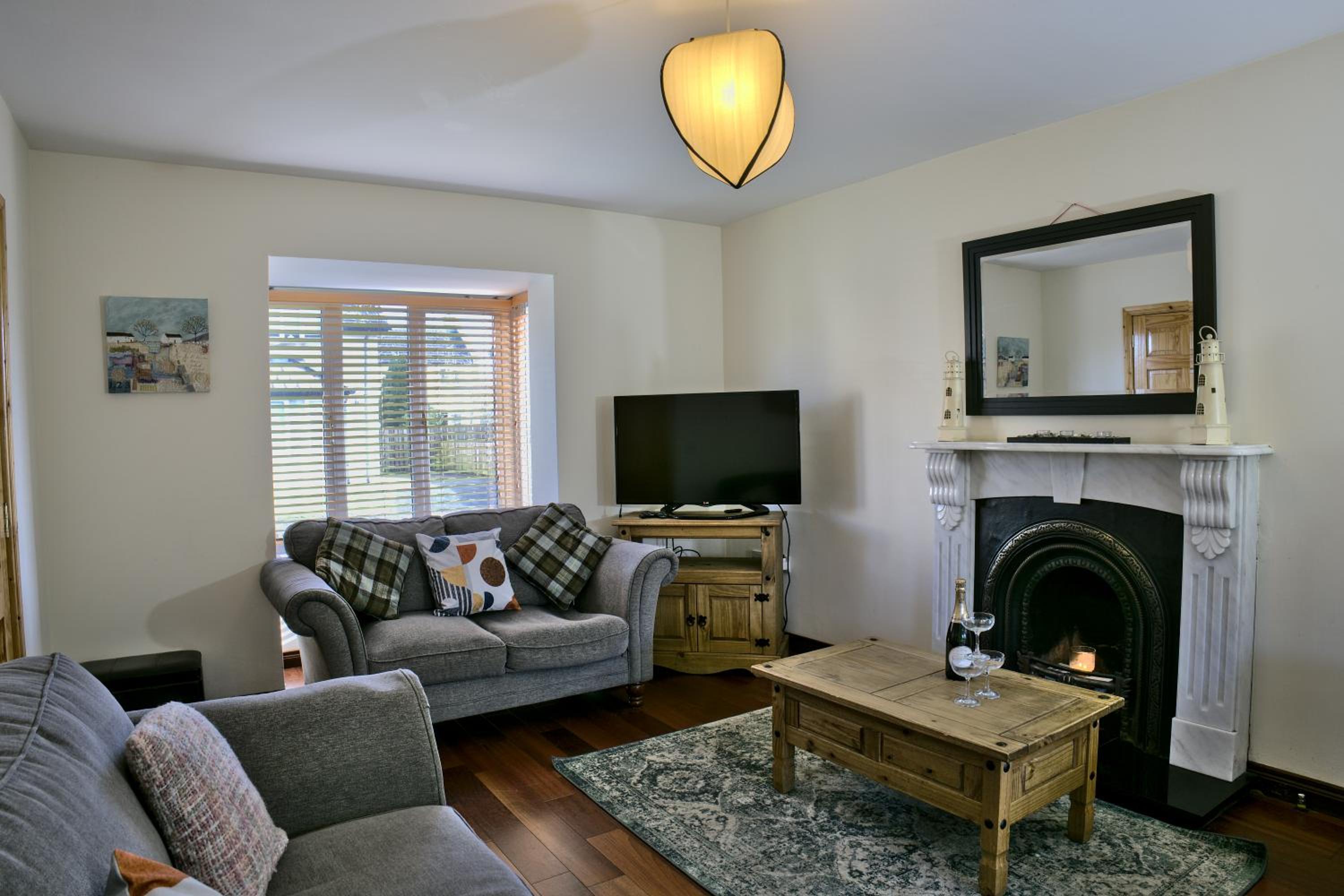 Village Lodge - Carlingford view 4