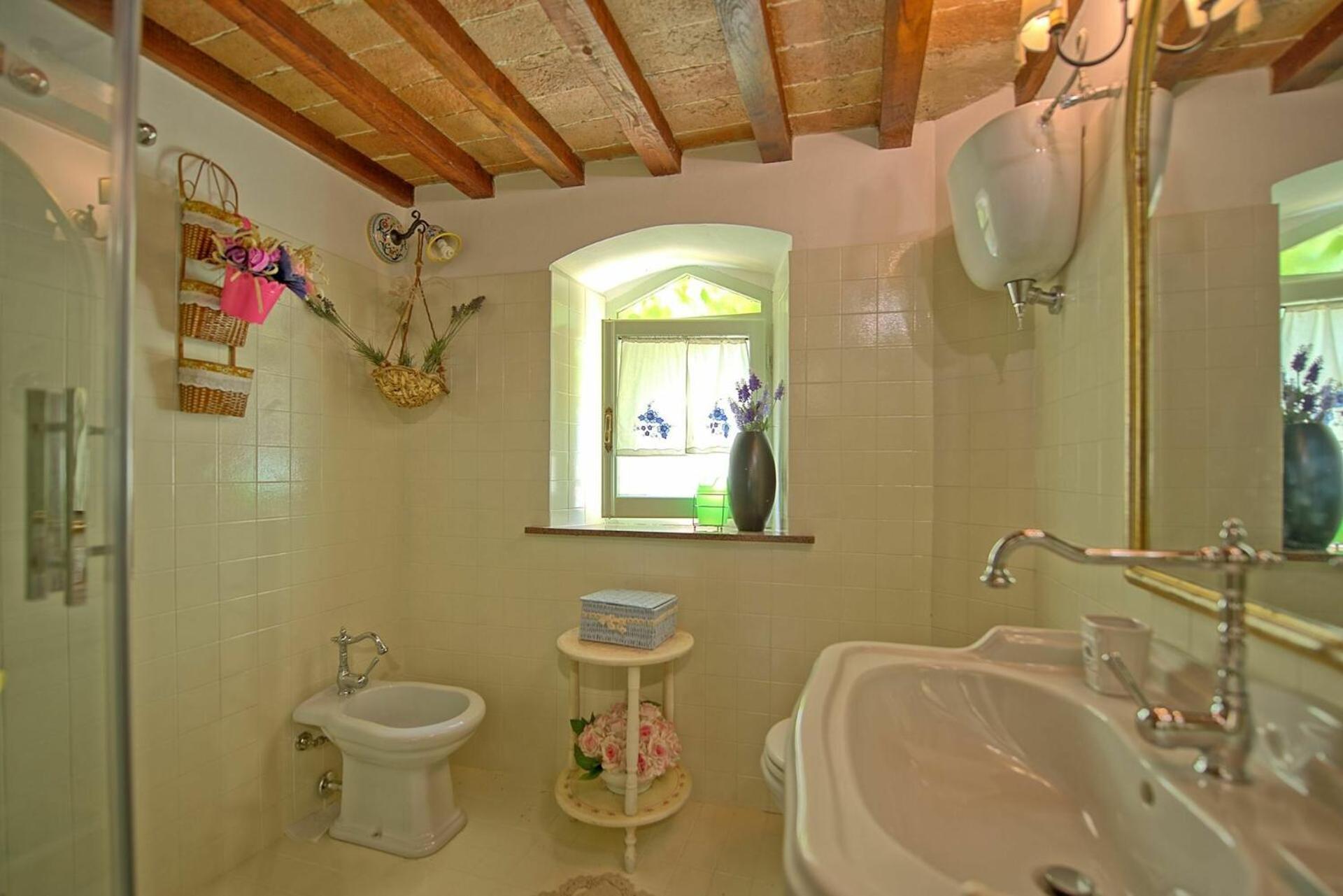 Cortona Vacations - Casale San Martino by PosarelliVillas - Property Image 42