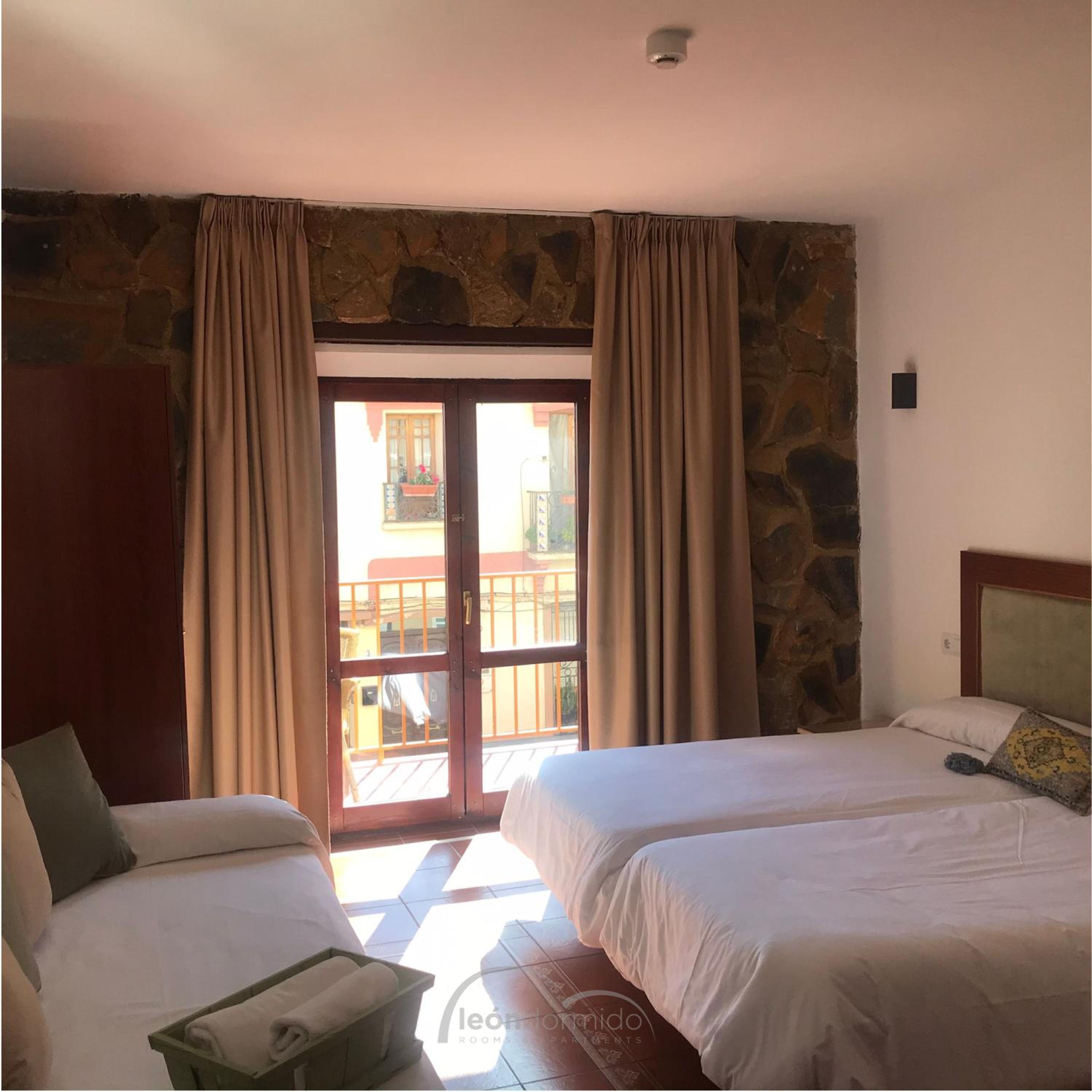 LEON DORMIDO Rooms & Apartments