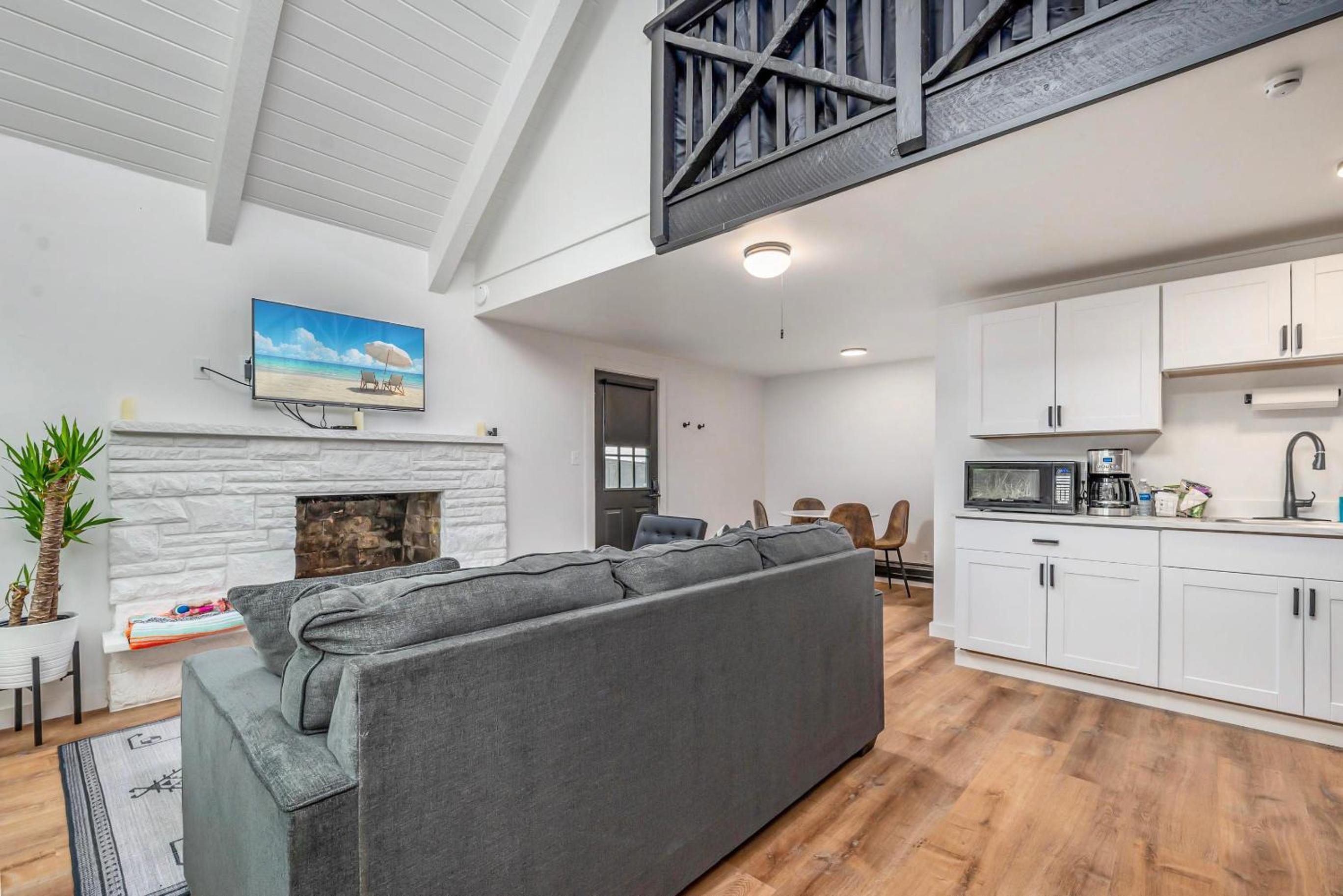 Tidal House #4 - Ocean Shores Chalet view 4
