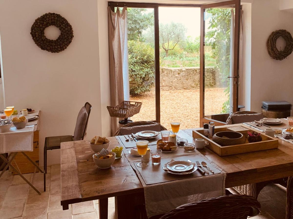 Le Vieux Portail view 5