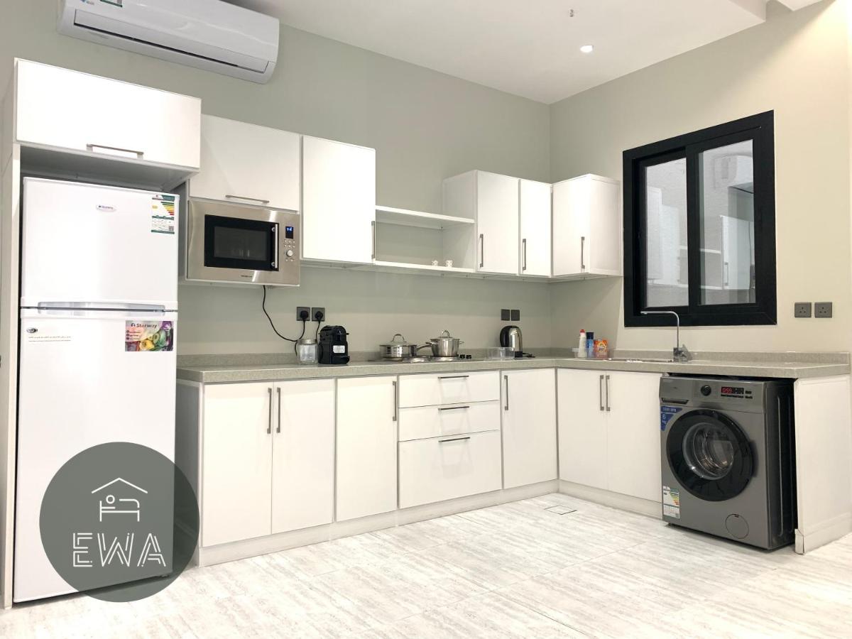 Kease Arid J-9 Luxury Gold Balcony AX81