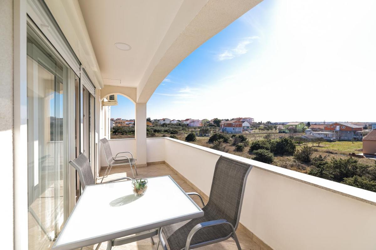 Apartments Anka with Seaview view 2