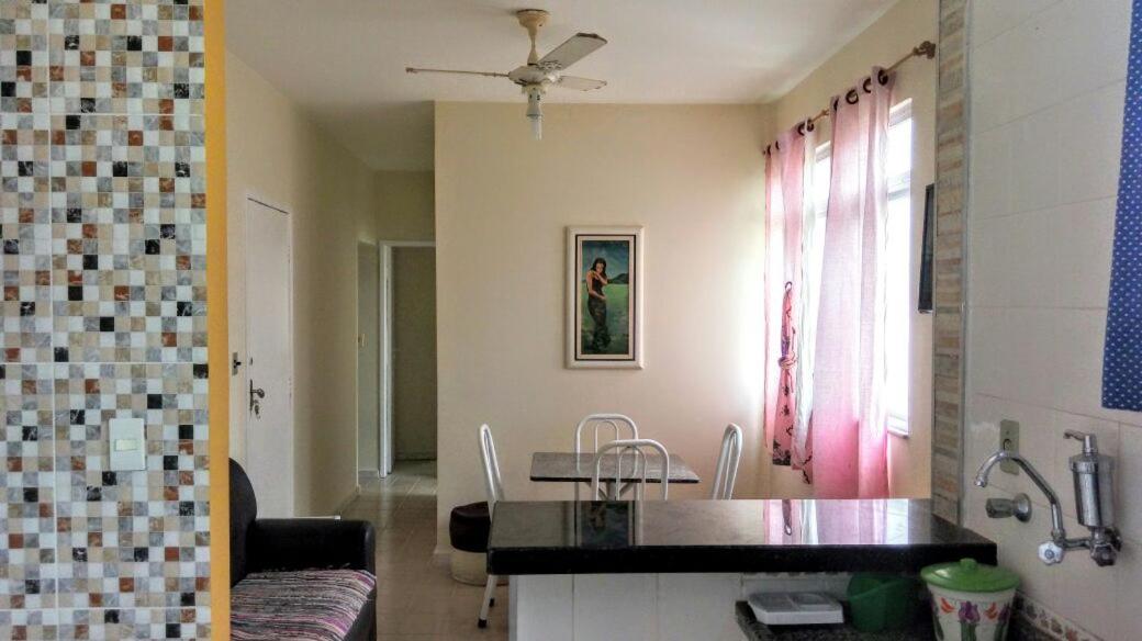 Apartamento na quadra do mar da Praia do Morro! view 2