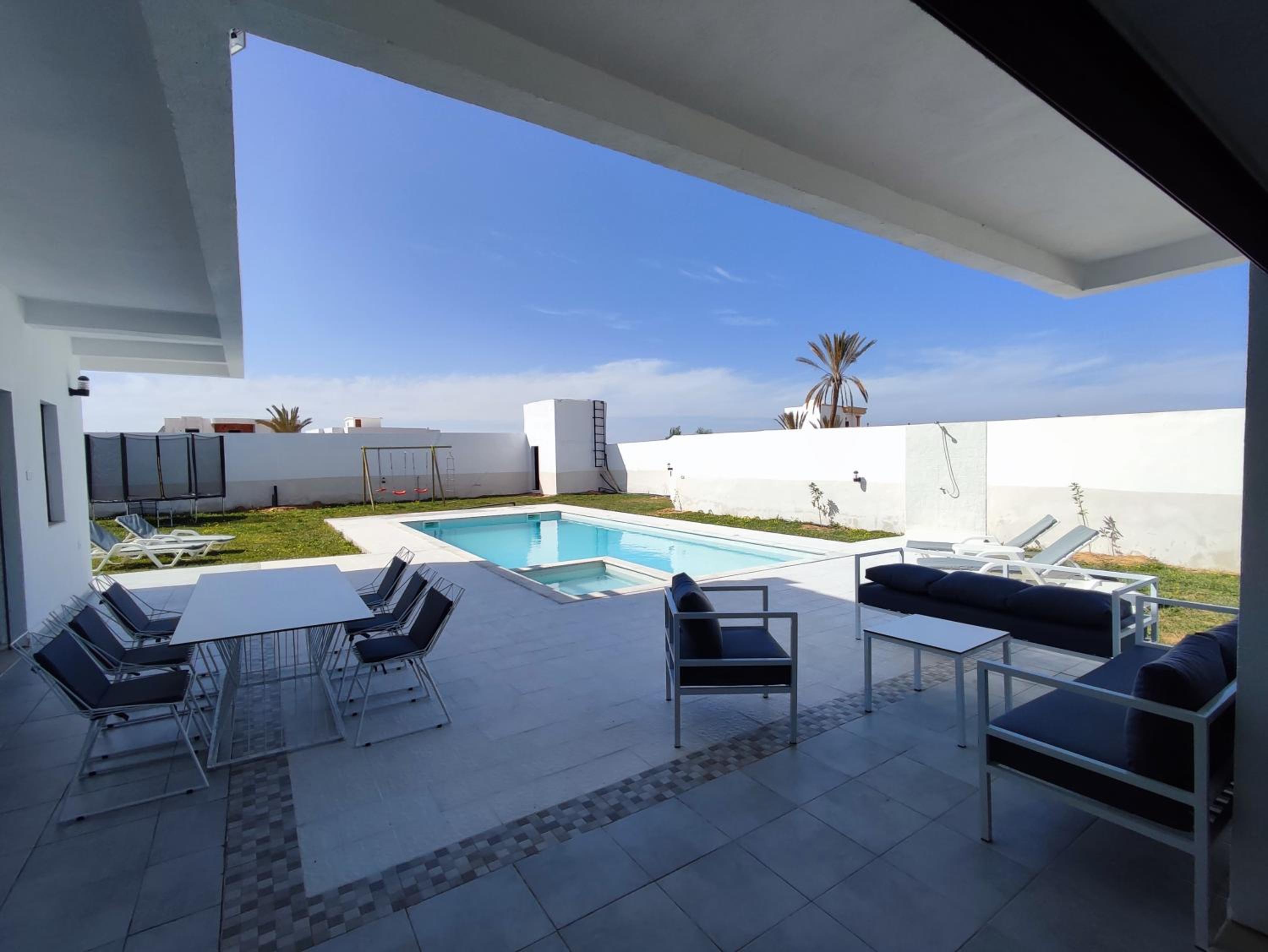 La Villa Blanche view 3
