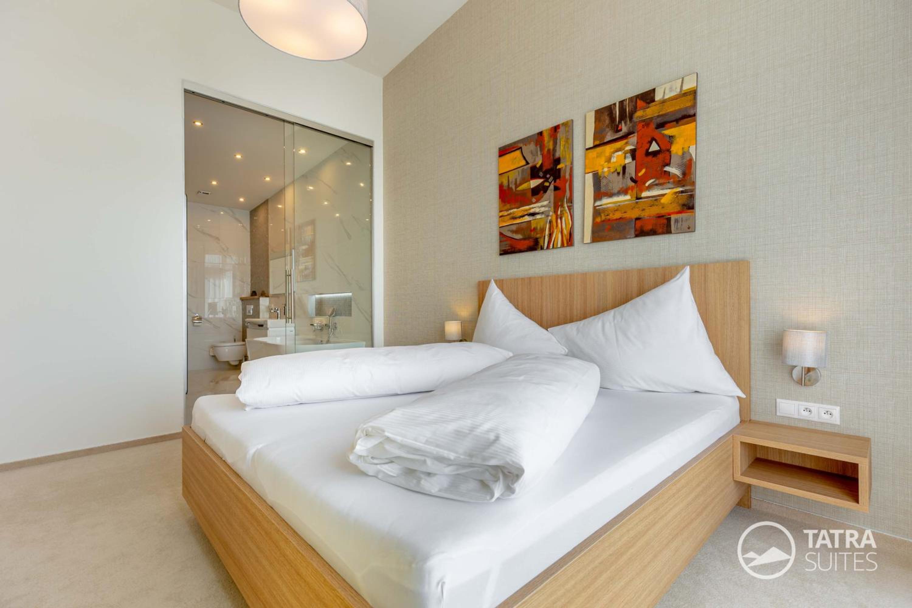 TATRA SUITES Senior Lux Apartment C413 view 5