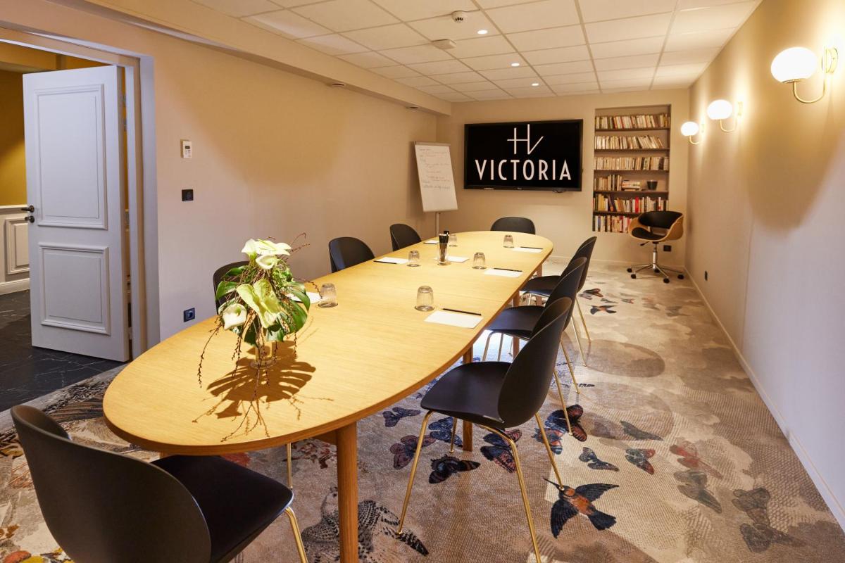 meeting room