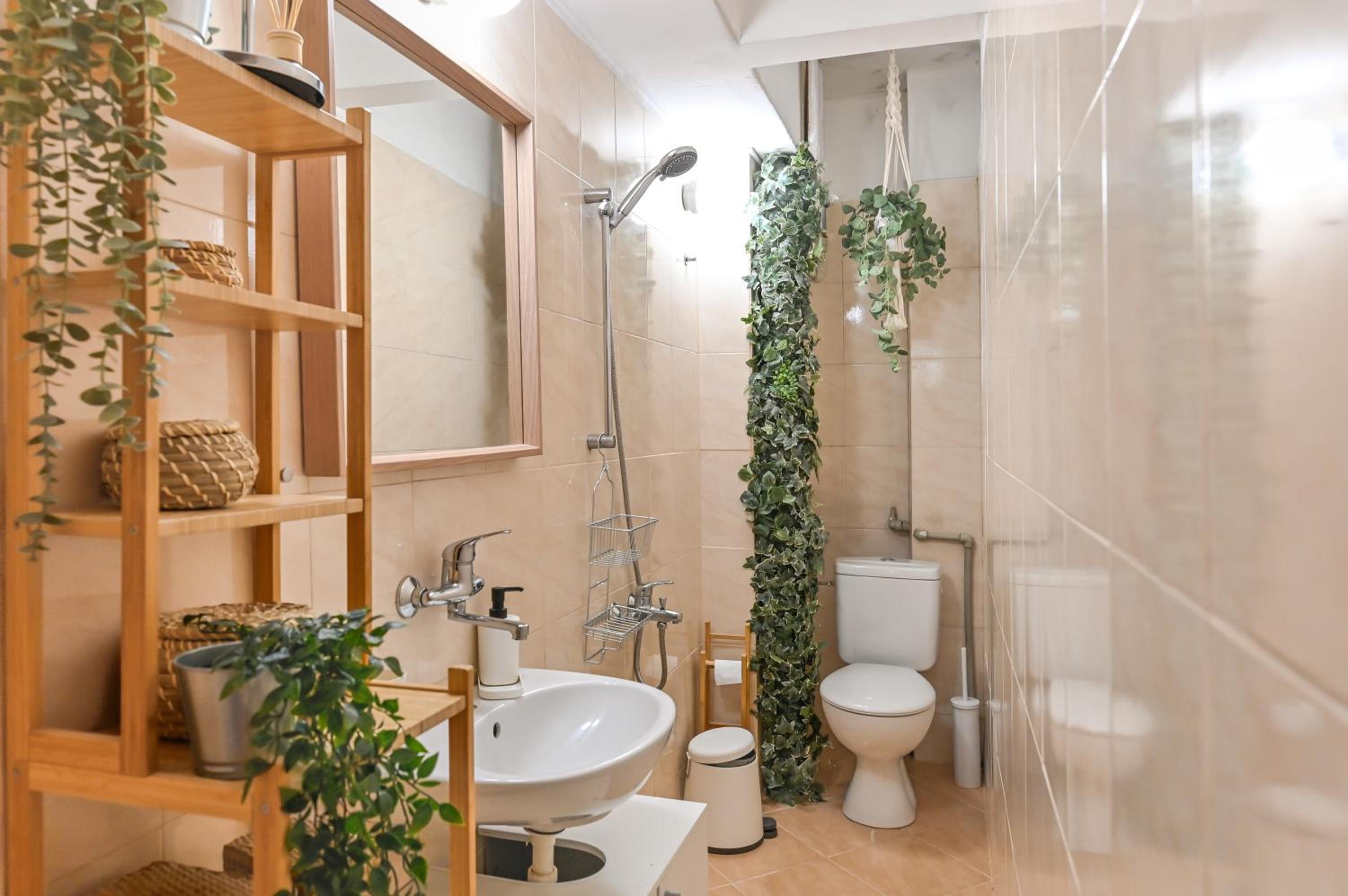 Cosy&Art 1BD Apartment next to Slaveykov Square by Flat Mаnager view 3