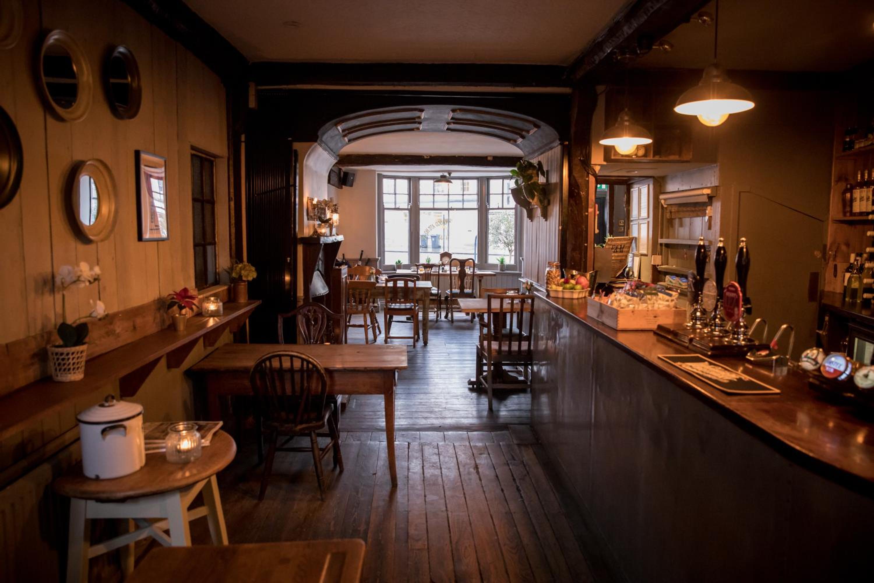 Devizes Vacations - The Black Swan Inn - Property Image 38