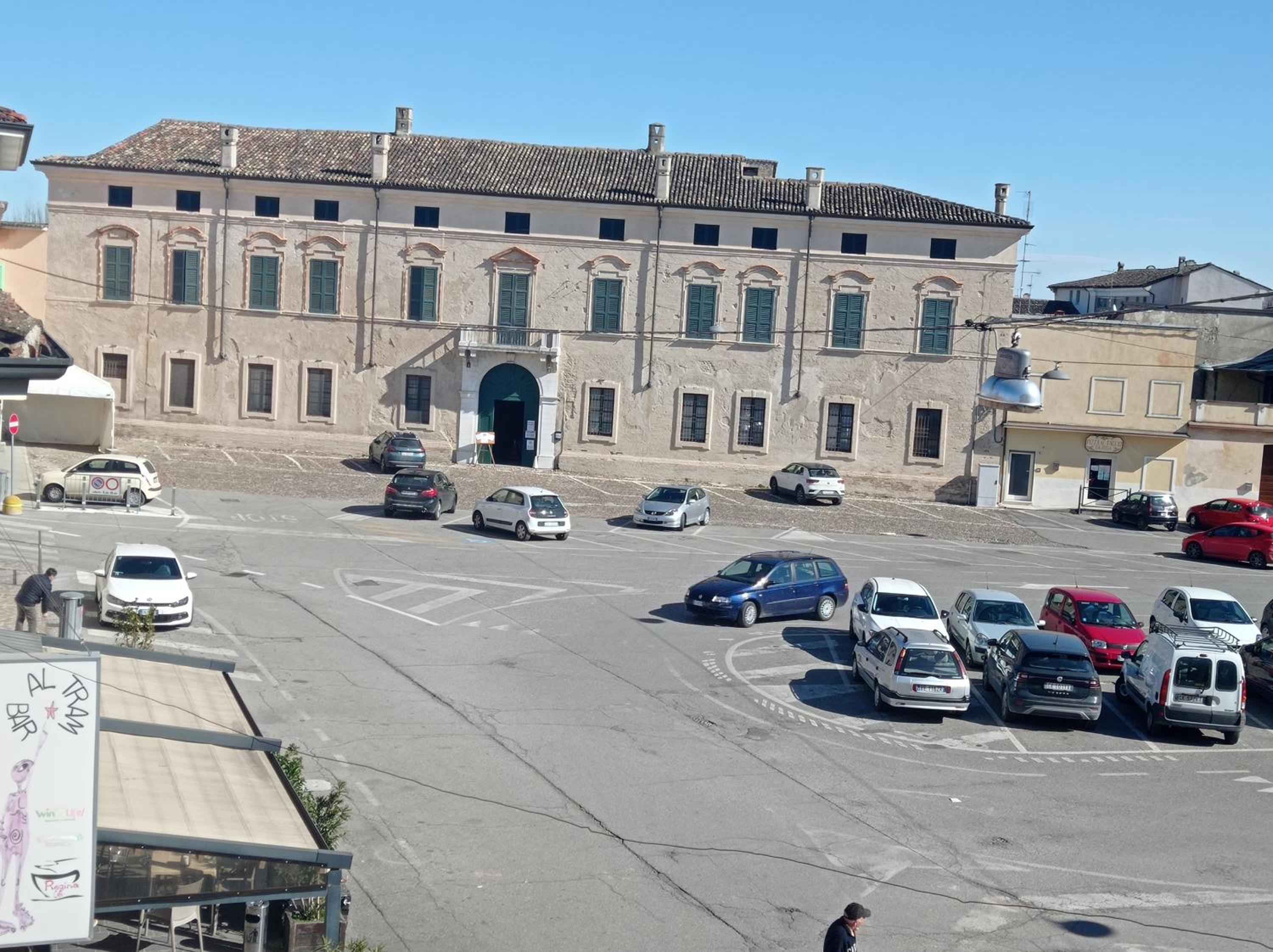 HOUSE PIAZZA VITTORIA