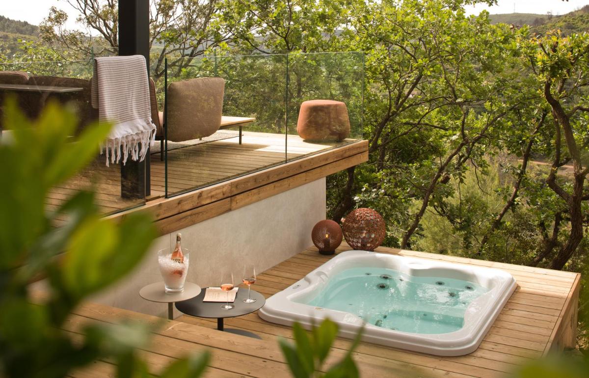 Souki Lodges & Spa 32
