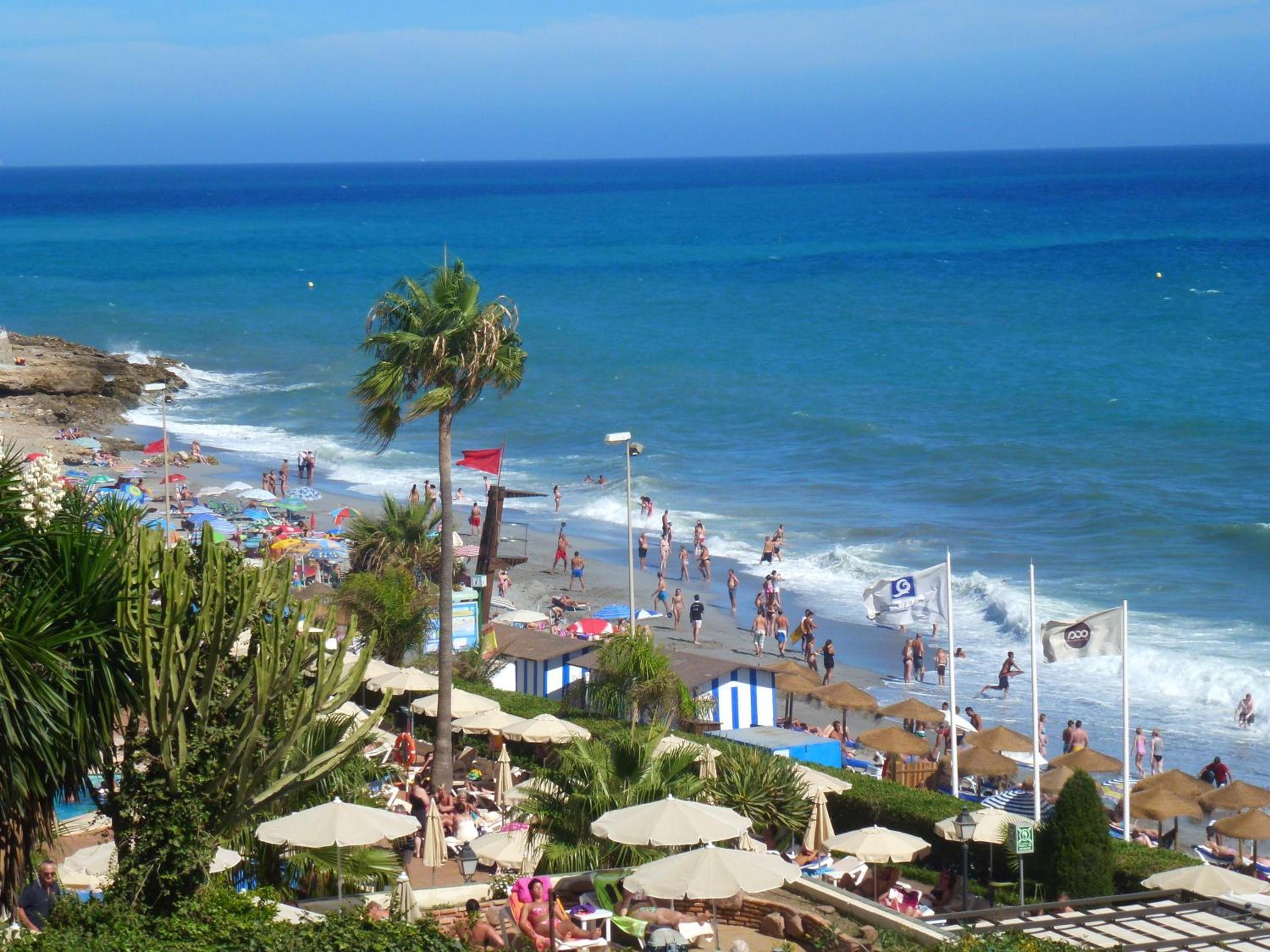 Apartamentos StarNerja II