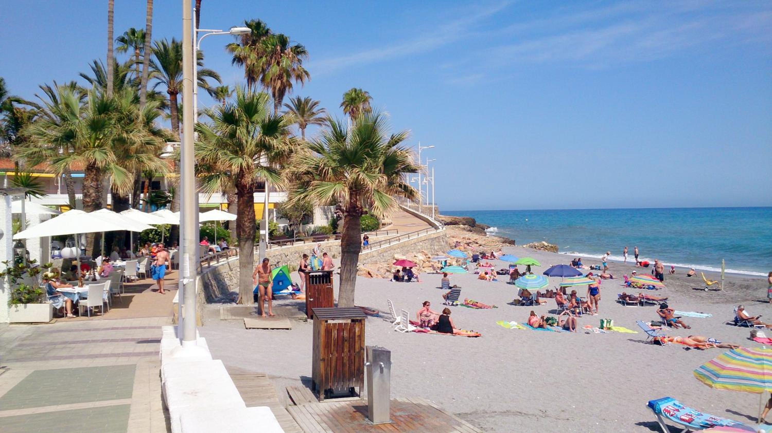 Apartamentos StarNerja II