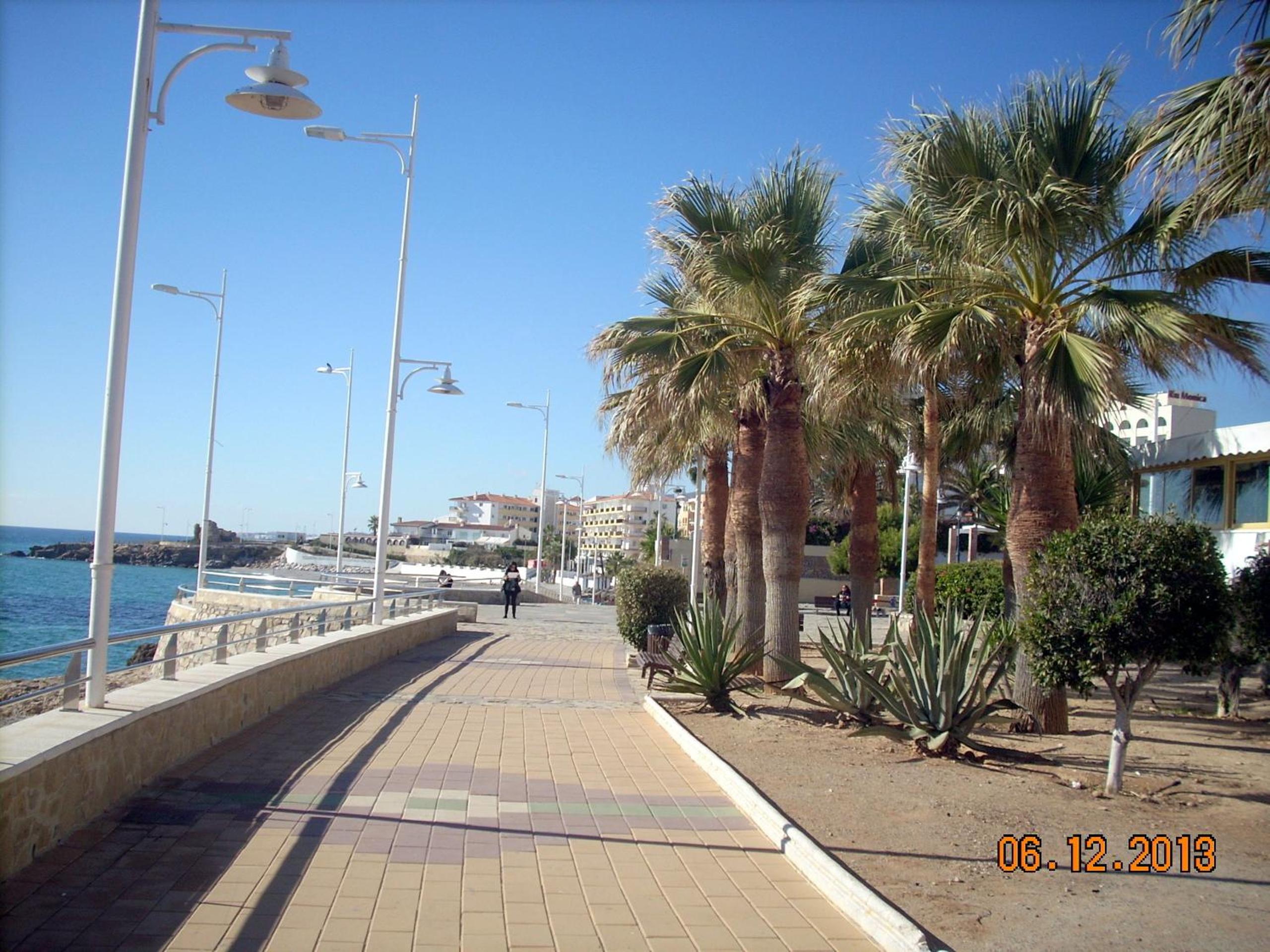 Apartamentos StarNerja II