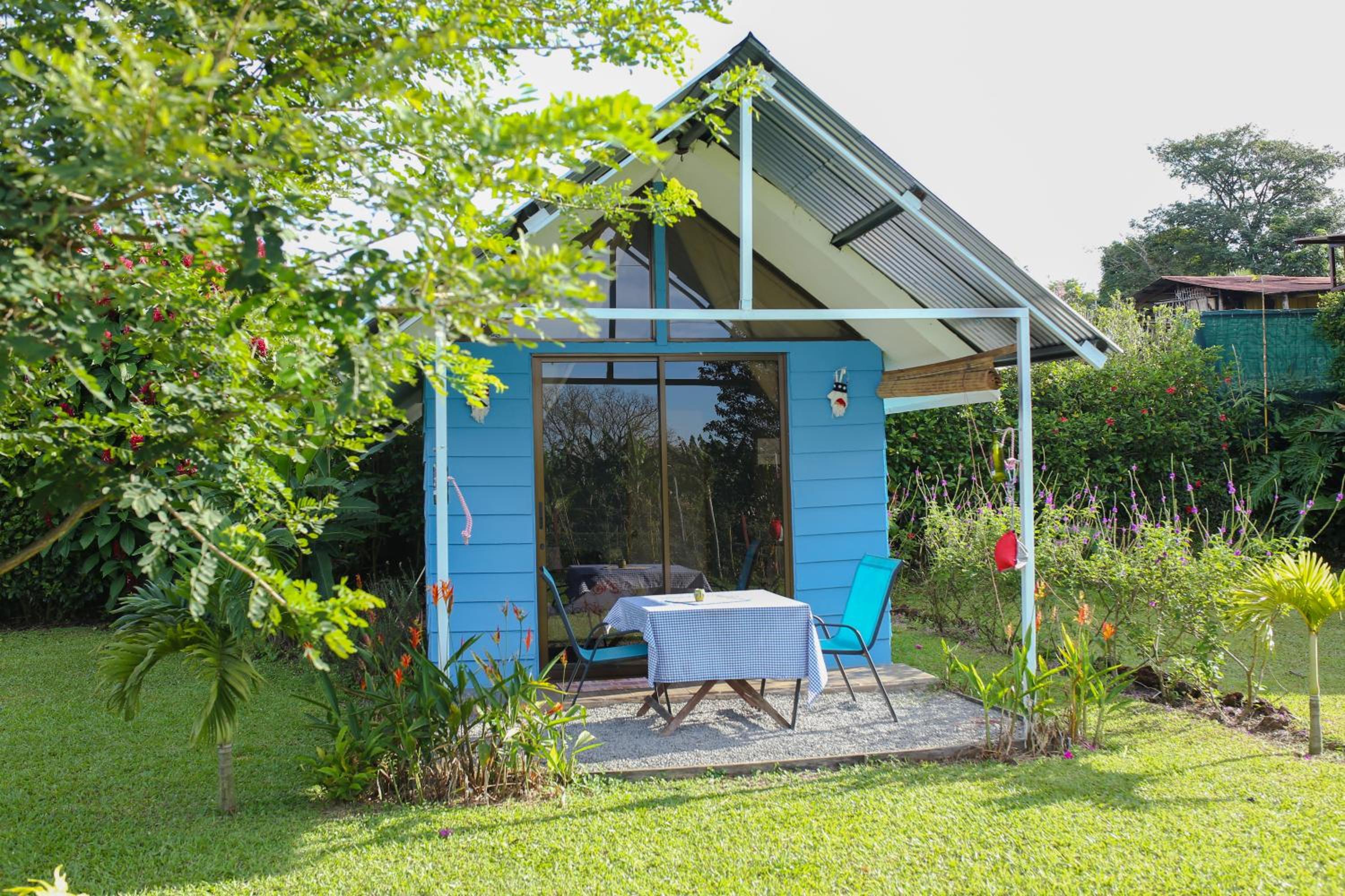 Hotel Tiny House Dreamcatcher - Image 1