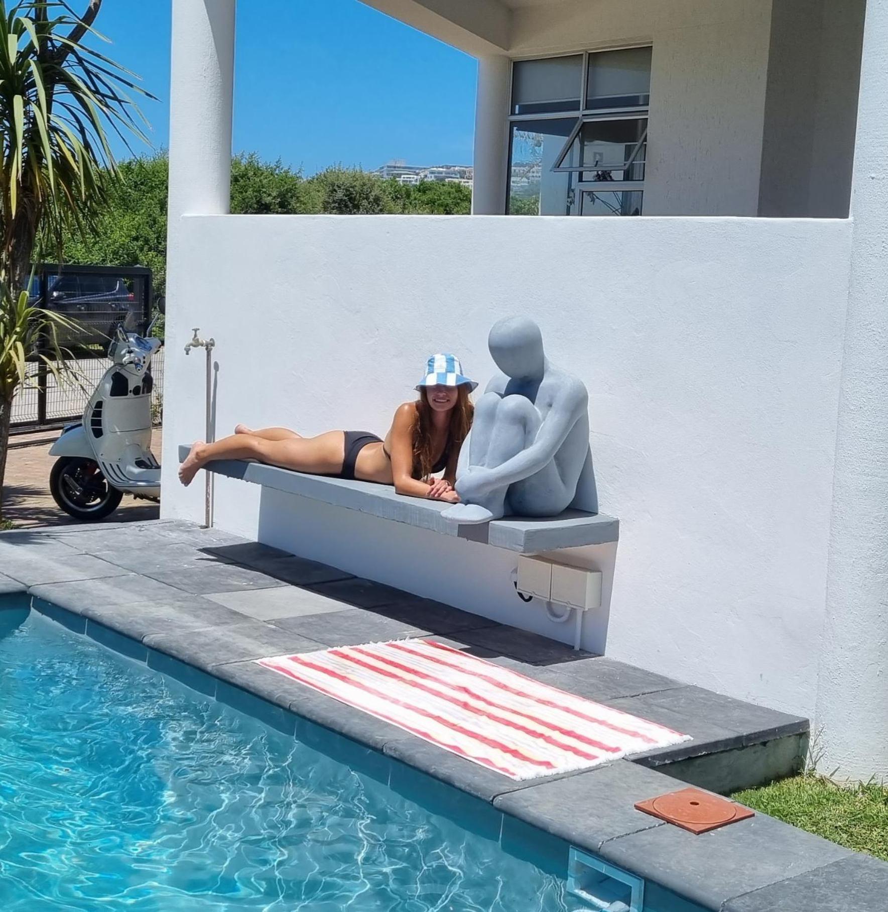 Sunshowers Plett