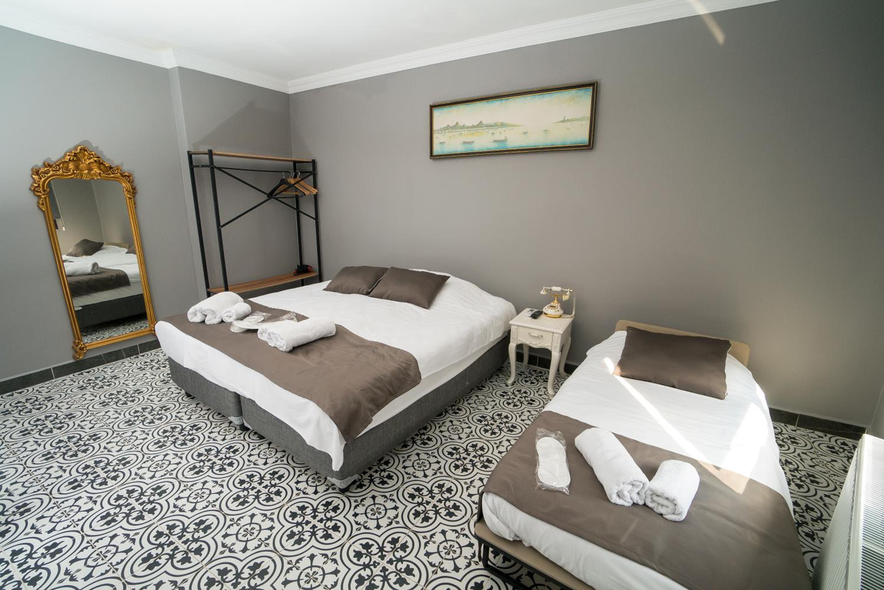 HHK Hotel - Image 33