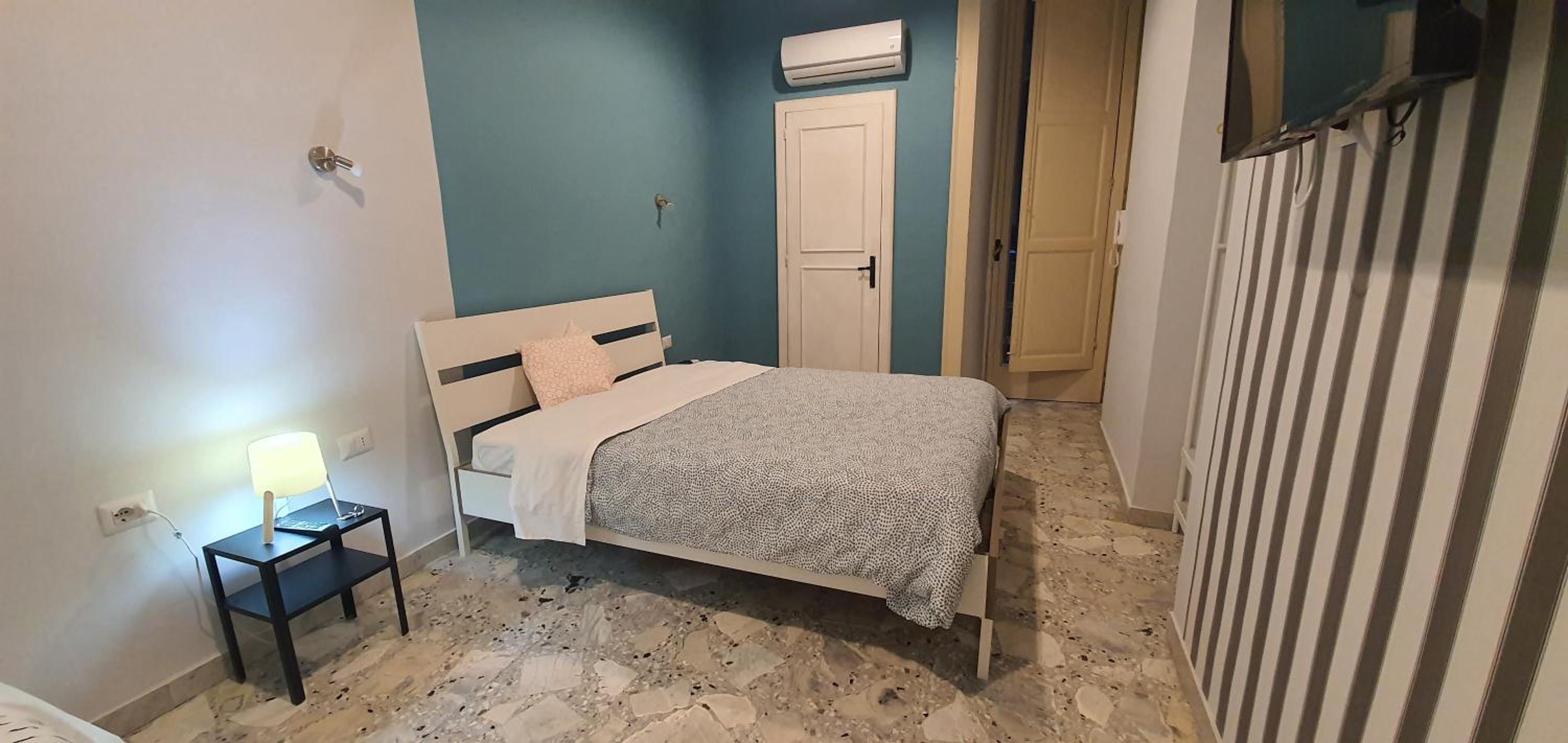 Sofia Rooms