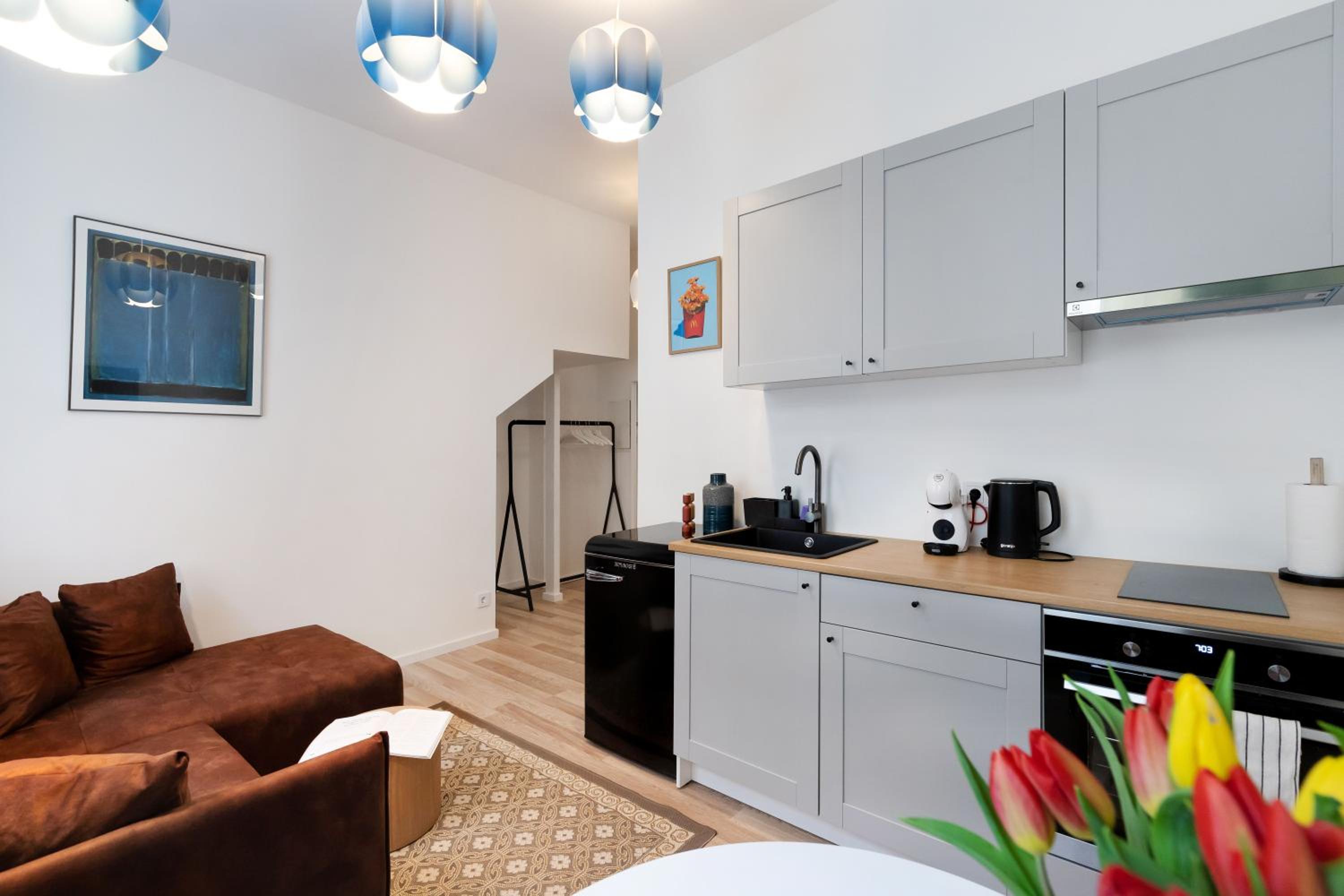 #stayhere - Modern & Central Studio Apartments view 5