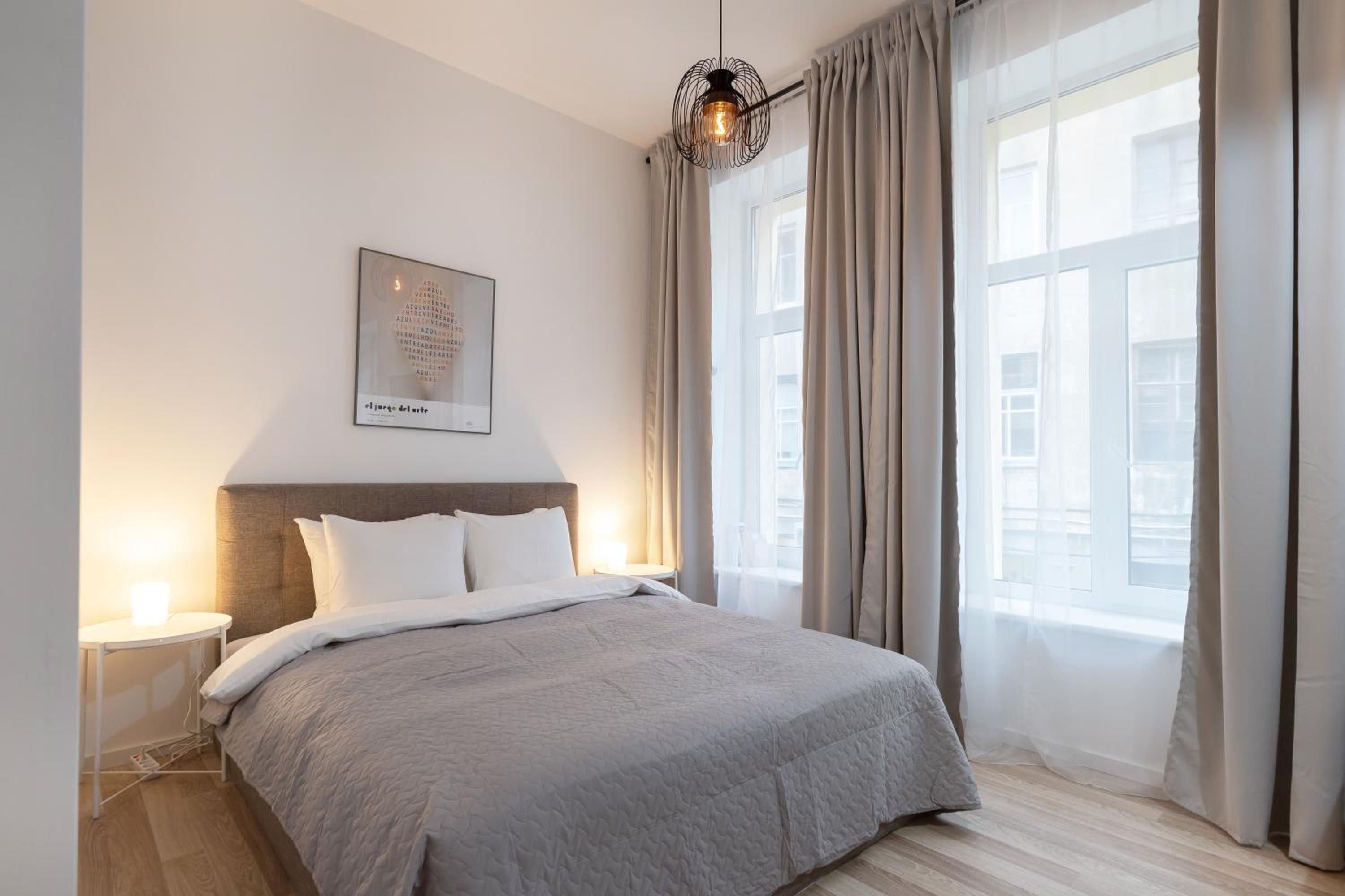 #stayhere - Modern & Central Studio Apartments view 2