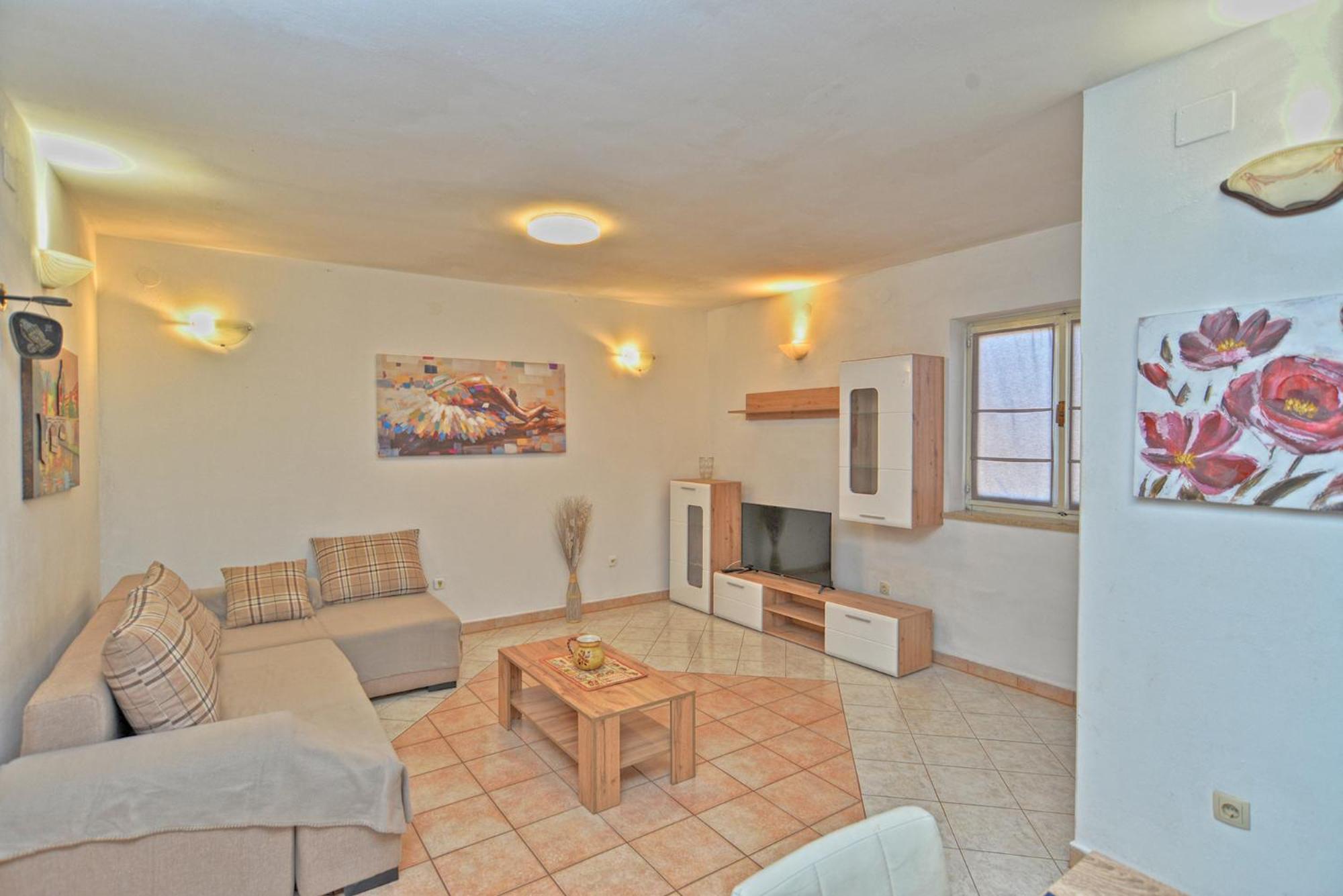 House Natasa 2133 view 5
